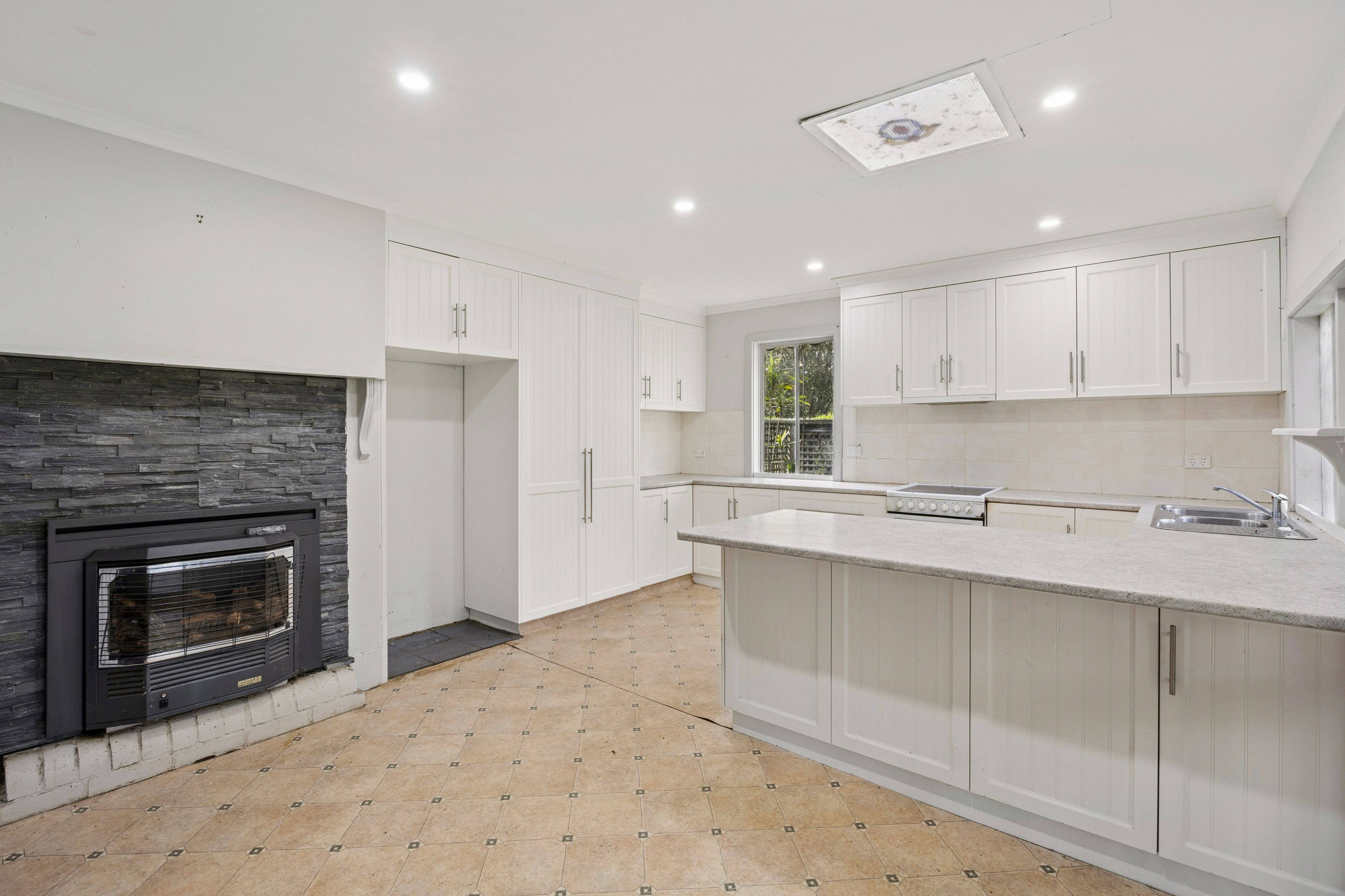 16 Camperdown-lismore Road, Lismore, VIC 3324