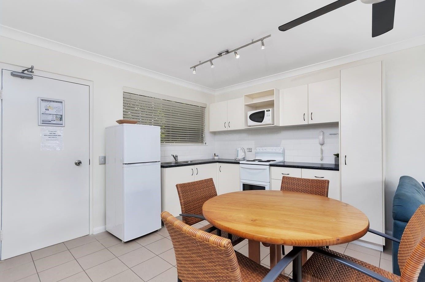 4/83-85 Moore Street, Trinity Beach, QLD 4879