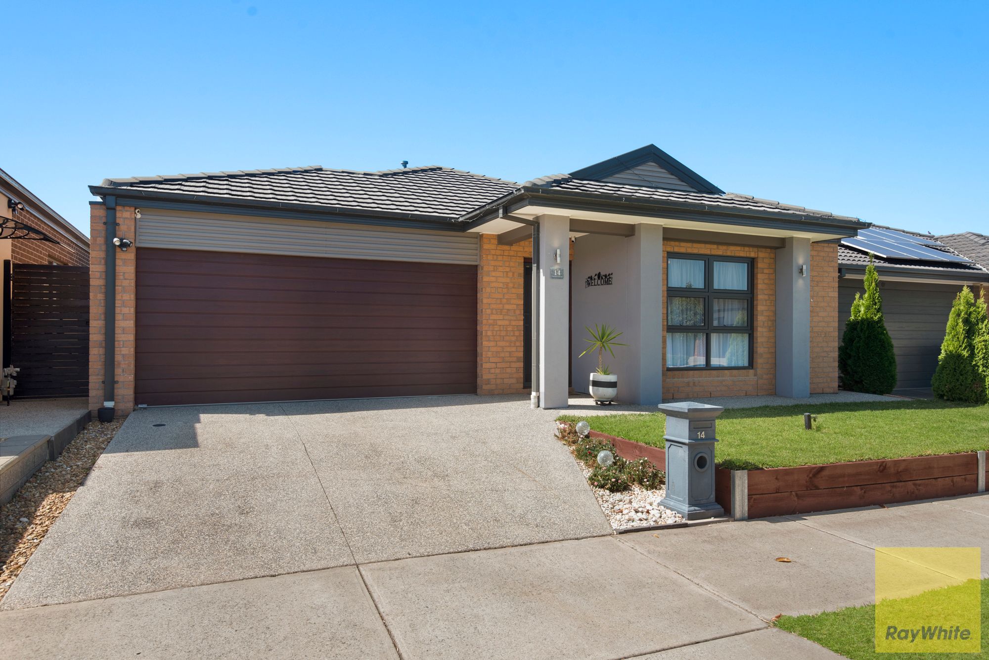 14 Chaucer Crescent, Truganina, VIC 3029