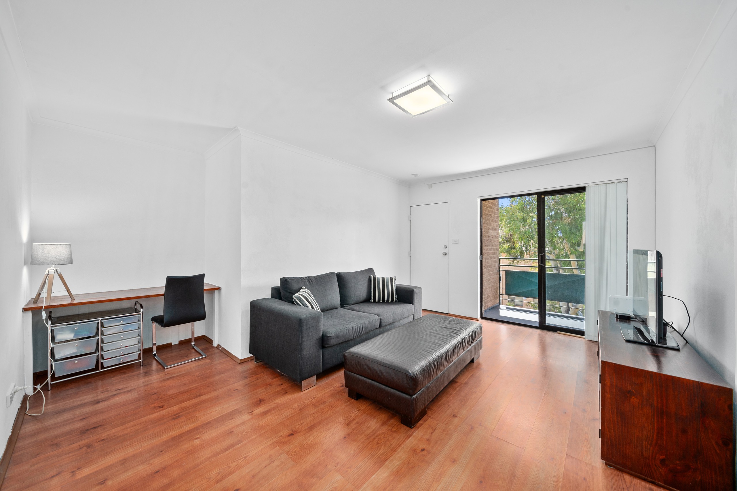 18/10-12 King Street, Crestwood, NSW 2620
