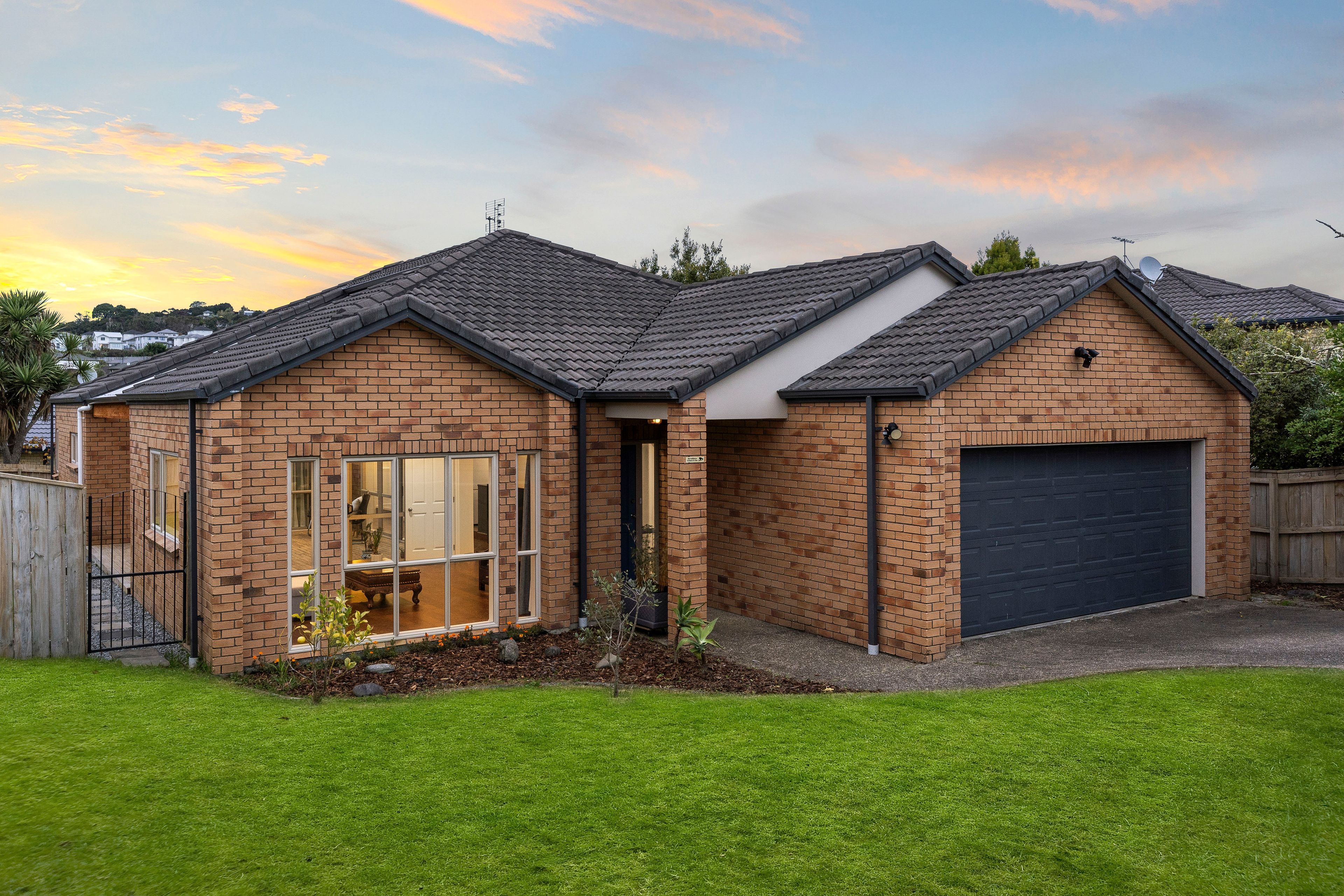 115 Kyle Road, Greenhithe, North Shore City 0632 House for Sale Ray