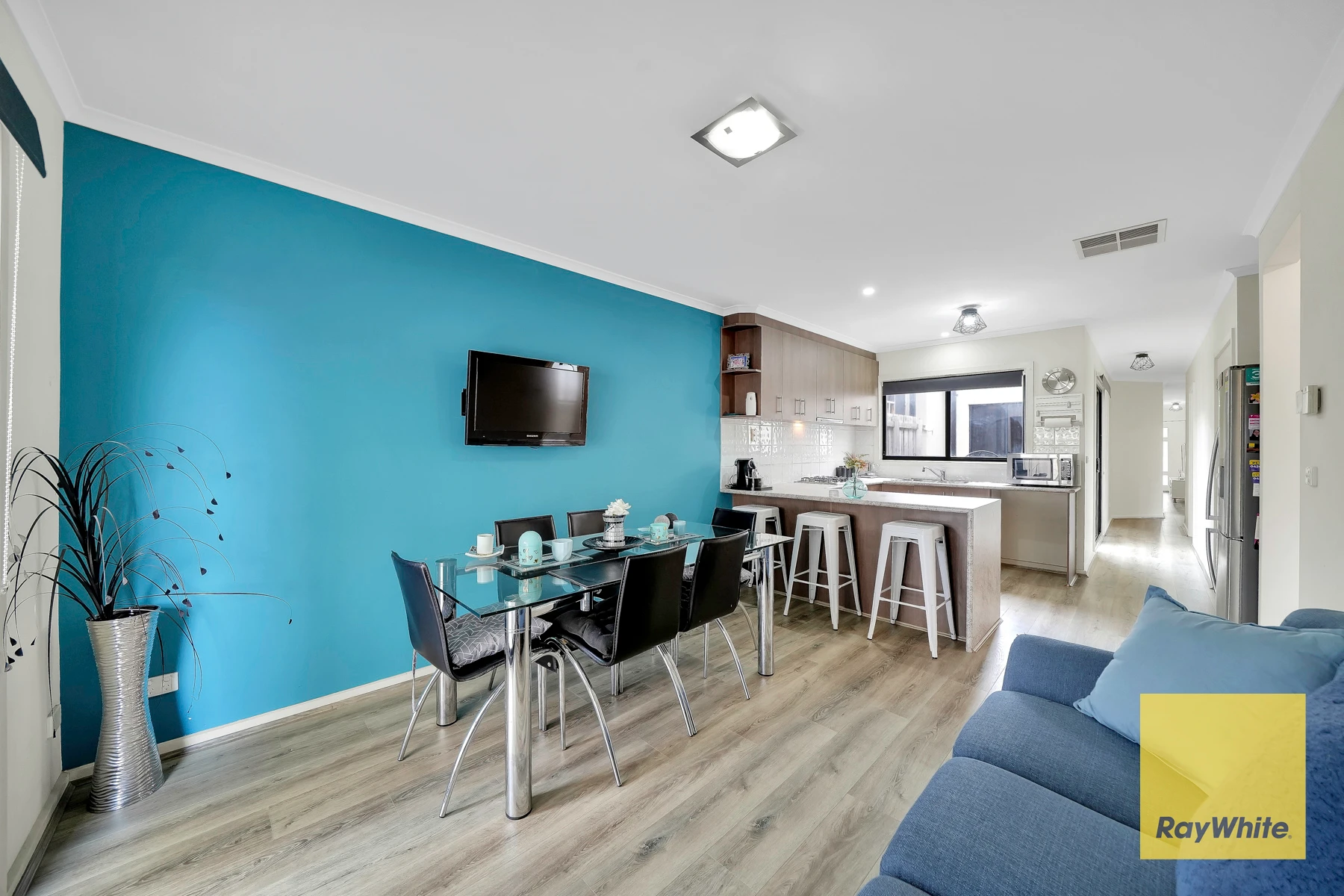 1/3 Manny Paul Circuit, Burnside Heights, VIC 3023