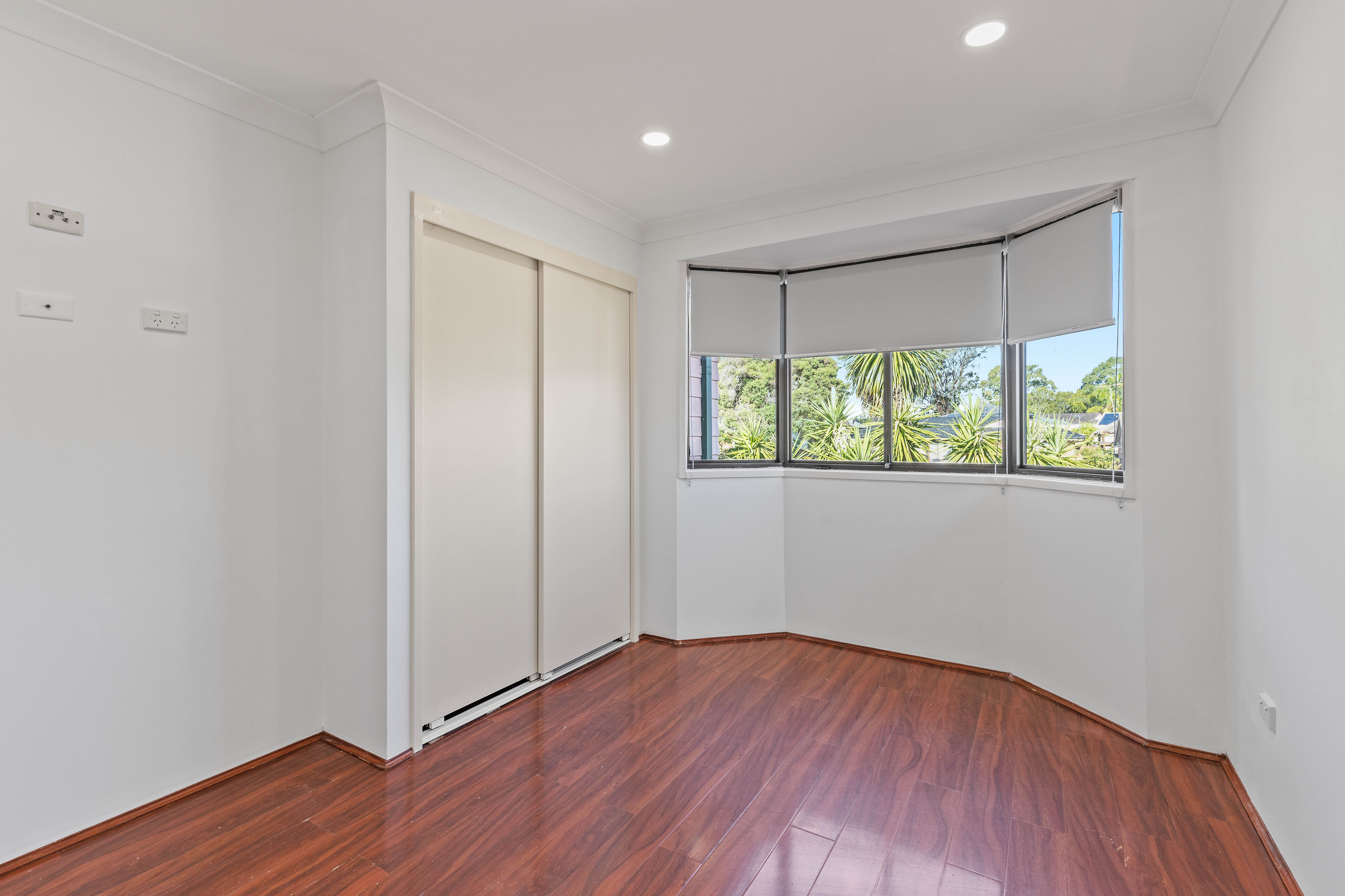 38 Amazon Place, St Clair, NSW