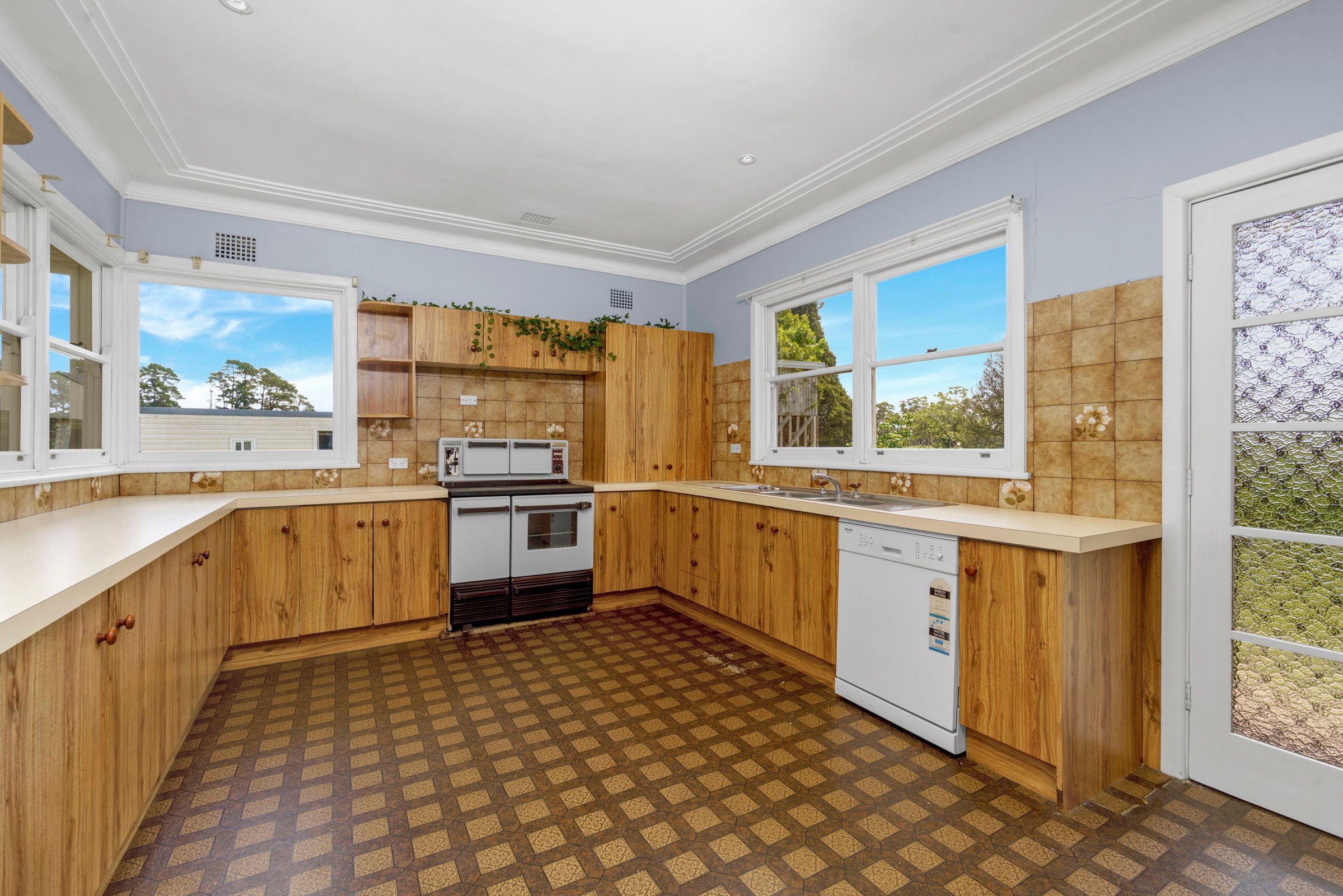 1534 Wombeyan Caves Road — photo 4 of 15
