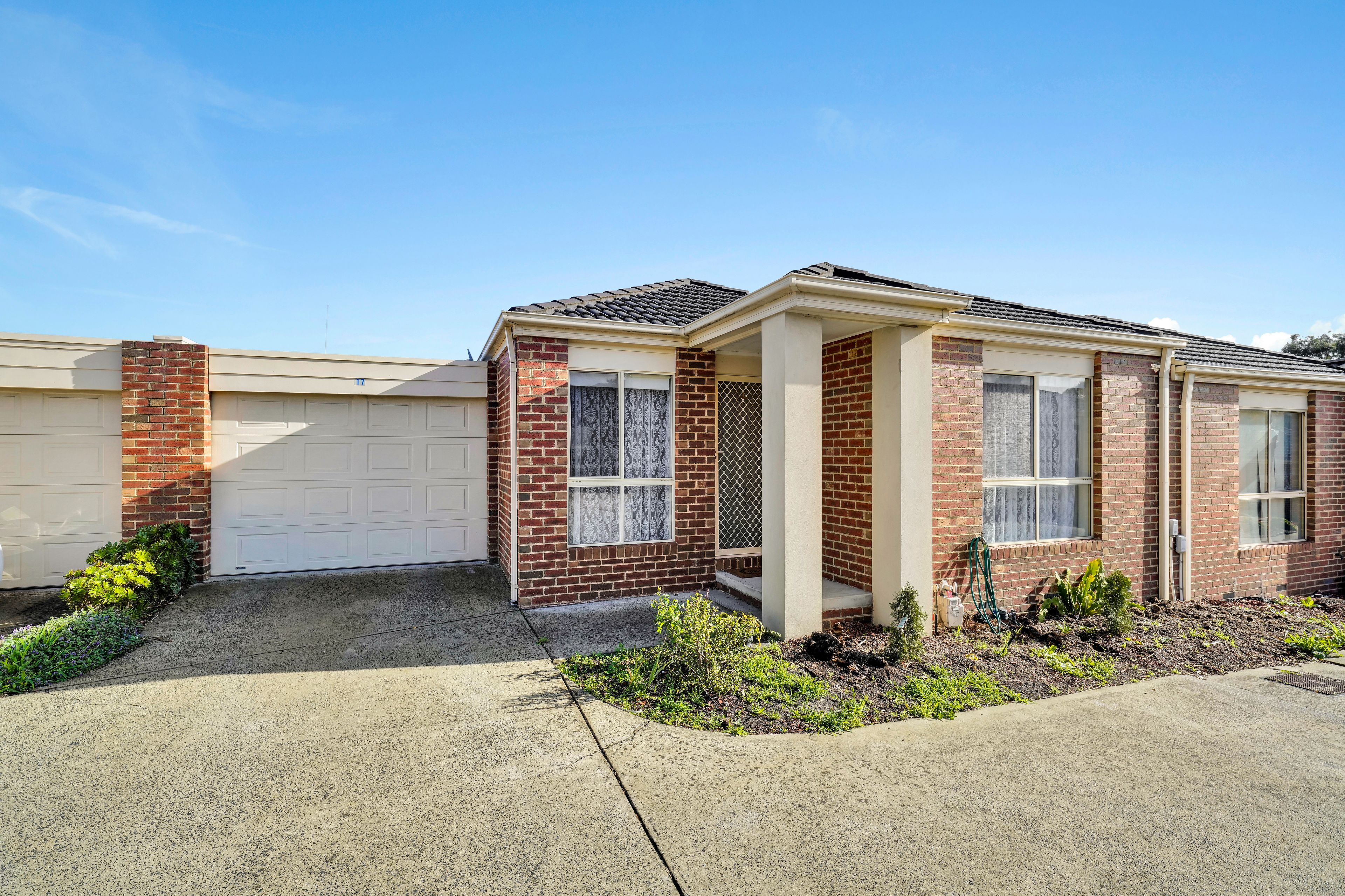 41-43 Cadles Road, Carrum Downs VIC 3201