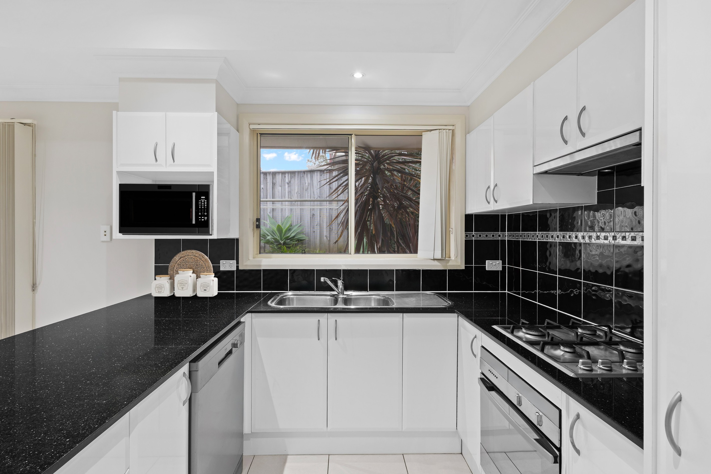 2/100 Agincourt Road, Marsfield, NSW 2122