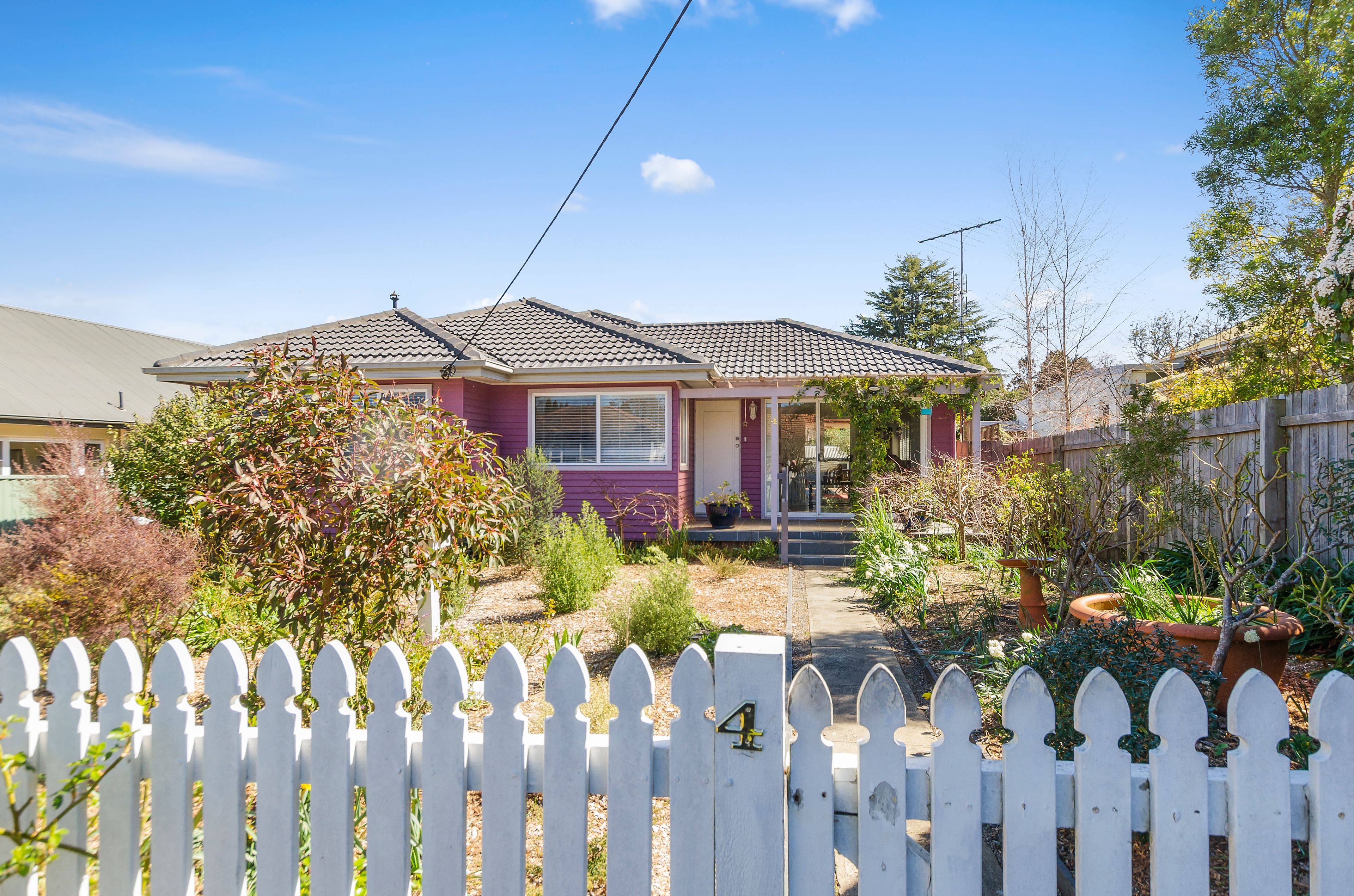 4 Helena Street