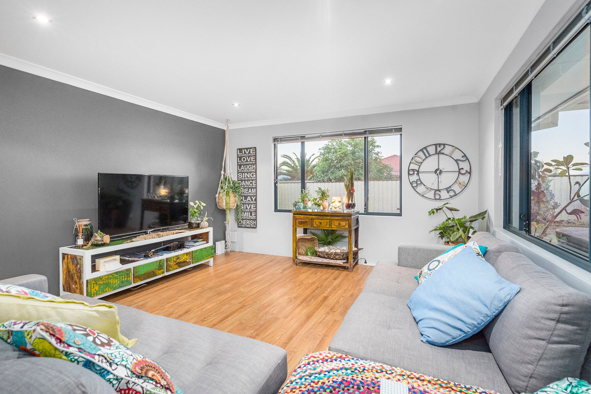 7 Coveside Way, Drummond Cove, WA 6532