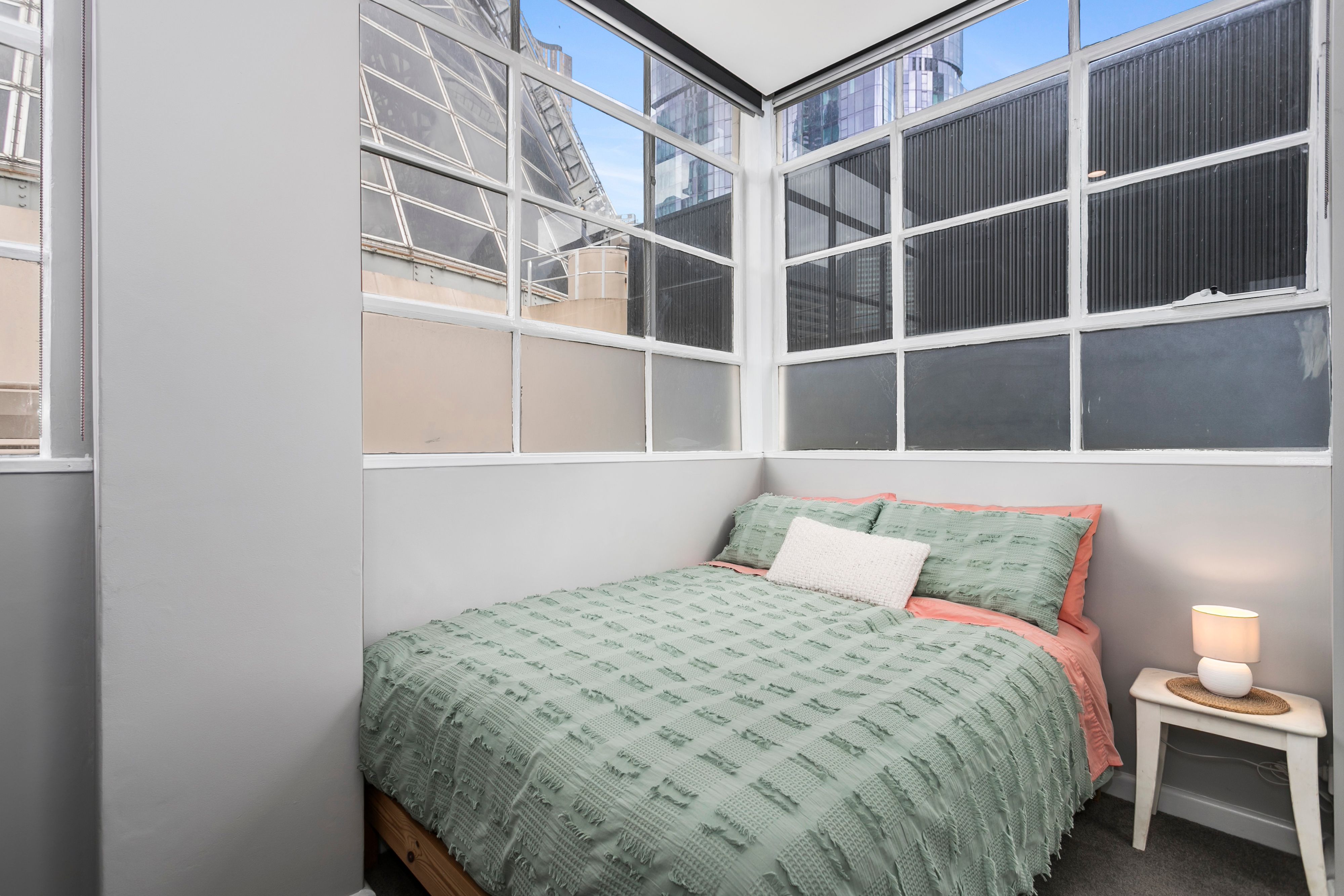 718/339 Swanston Street — photo 5 of 10