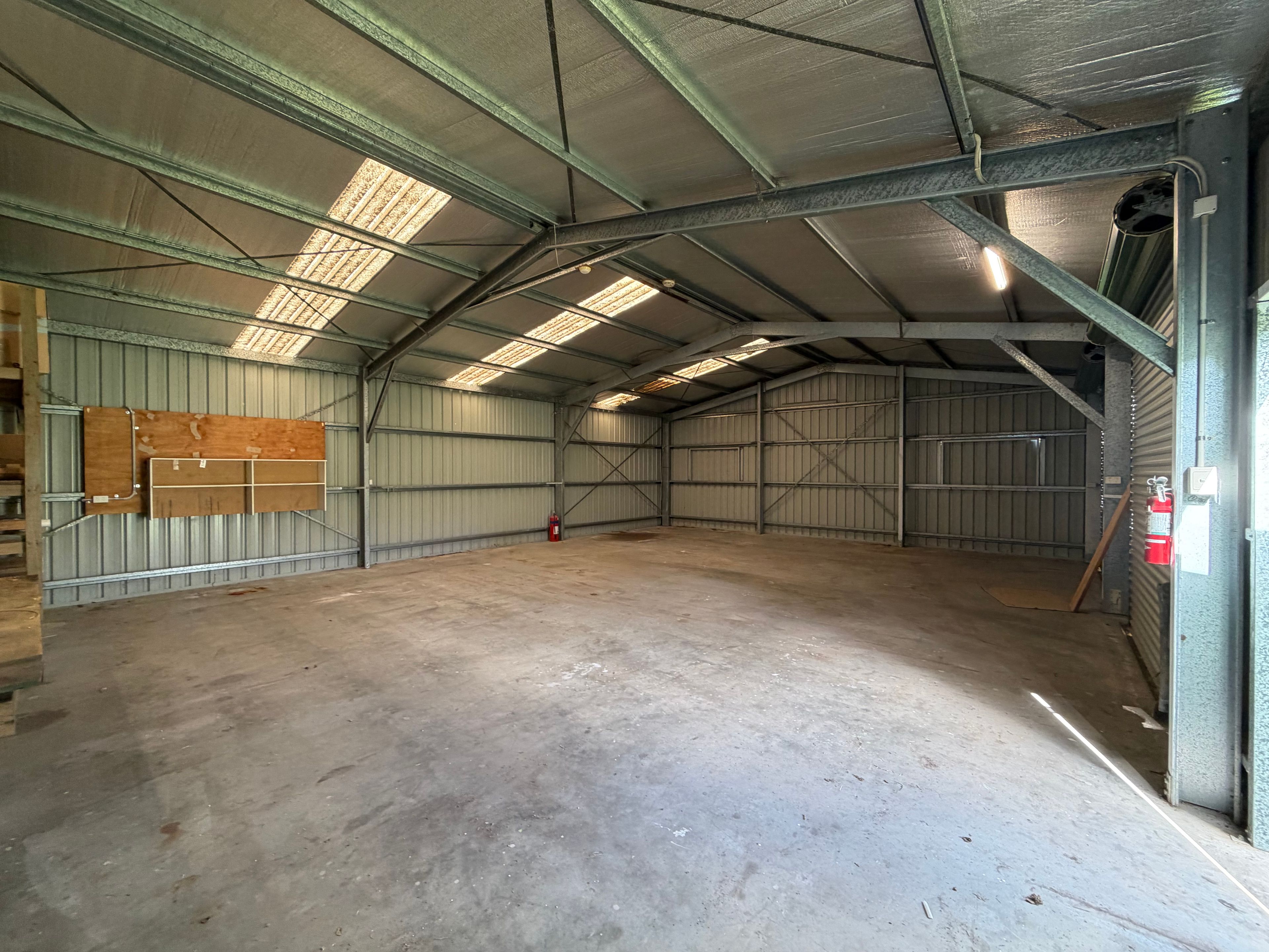 Shed E1/5 Loop Road, Jubilee Pocket, QLD 4802