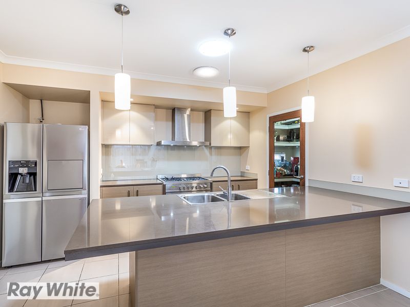27 Lytham Circuit, North Lakes, QLD 4509