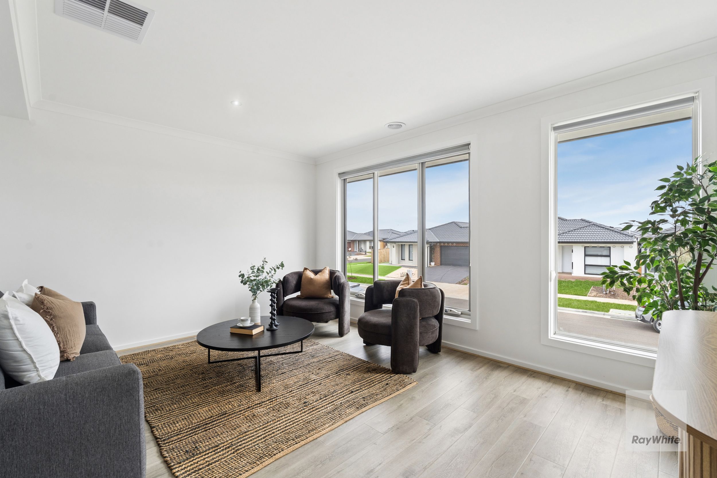 9 Moggs Road — photo 4 of 19