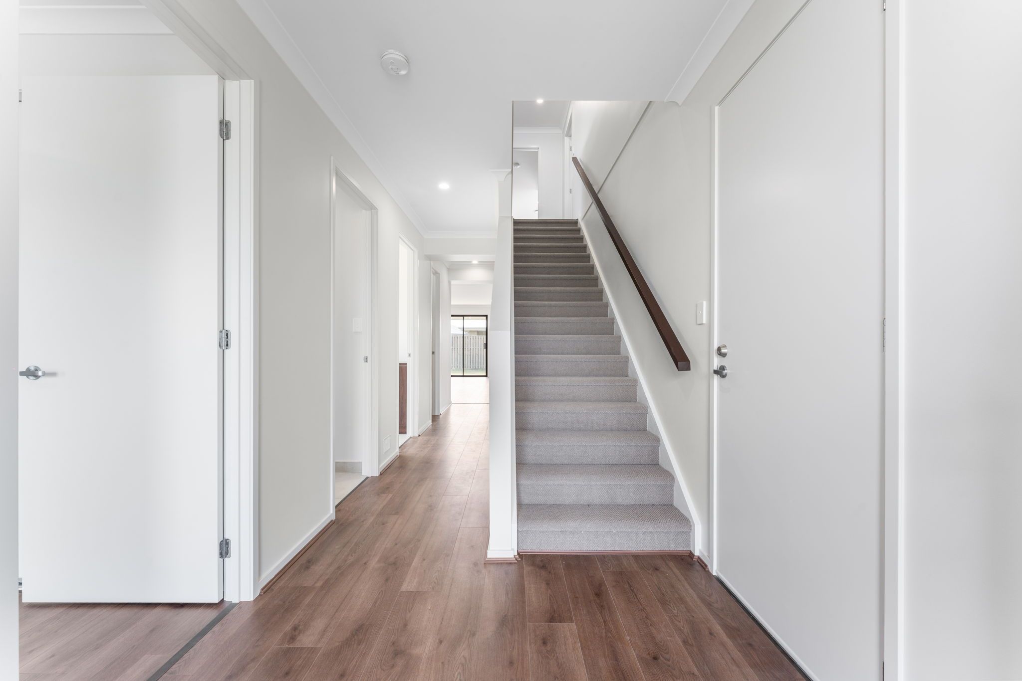 15 Petral Drive, FLAGSTONE, QLD 4280