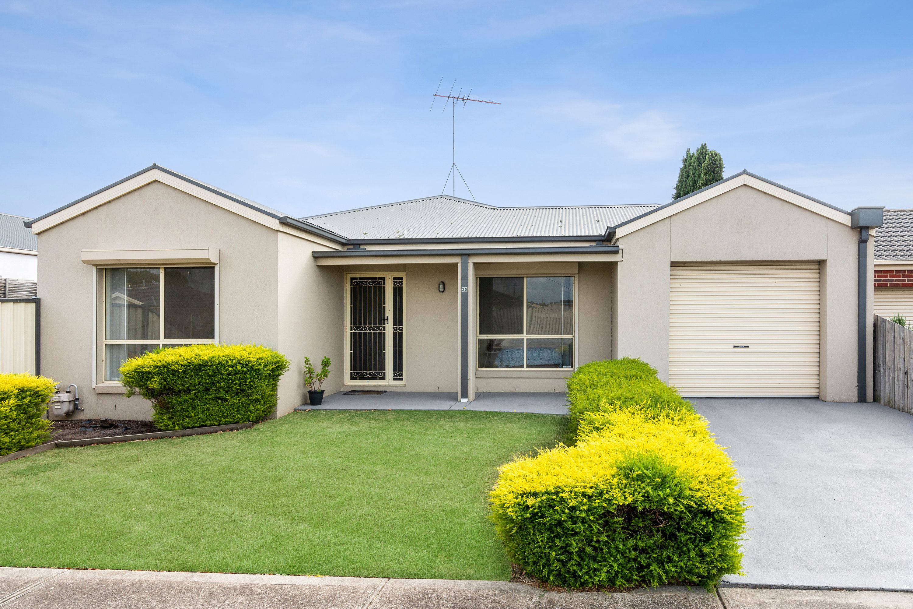 36 Cranbourne Drive, Corio VIC 3214