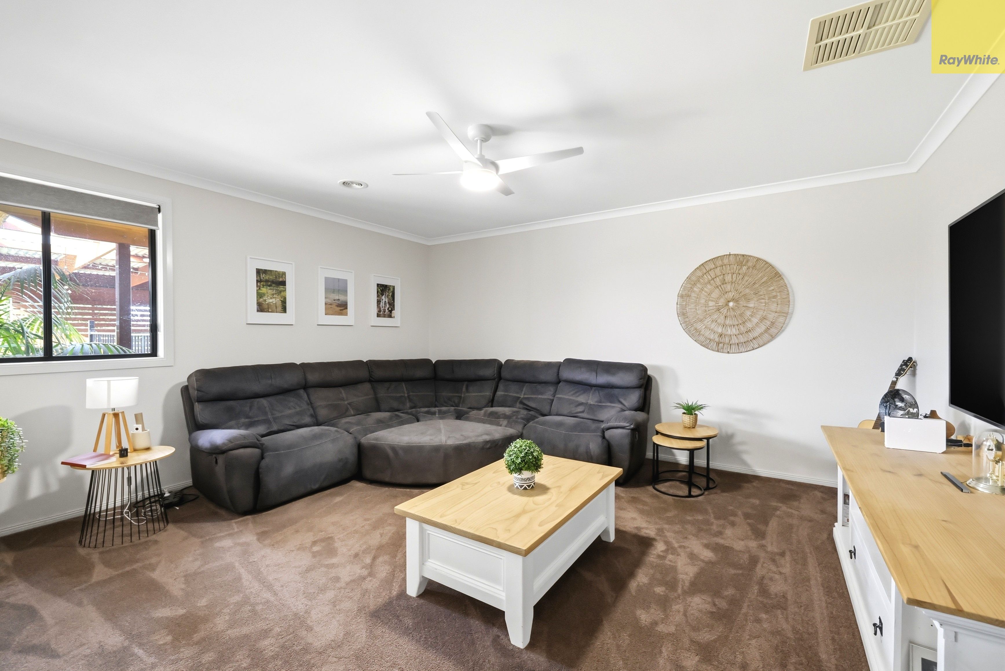 17 Ruddick Place — photo 5 of 30