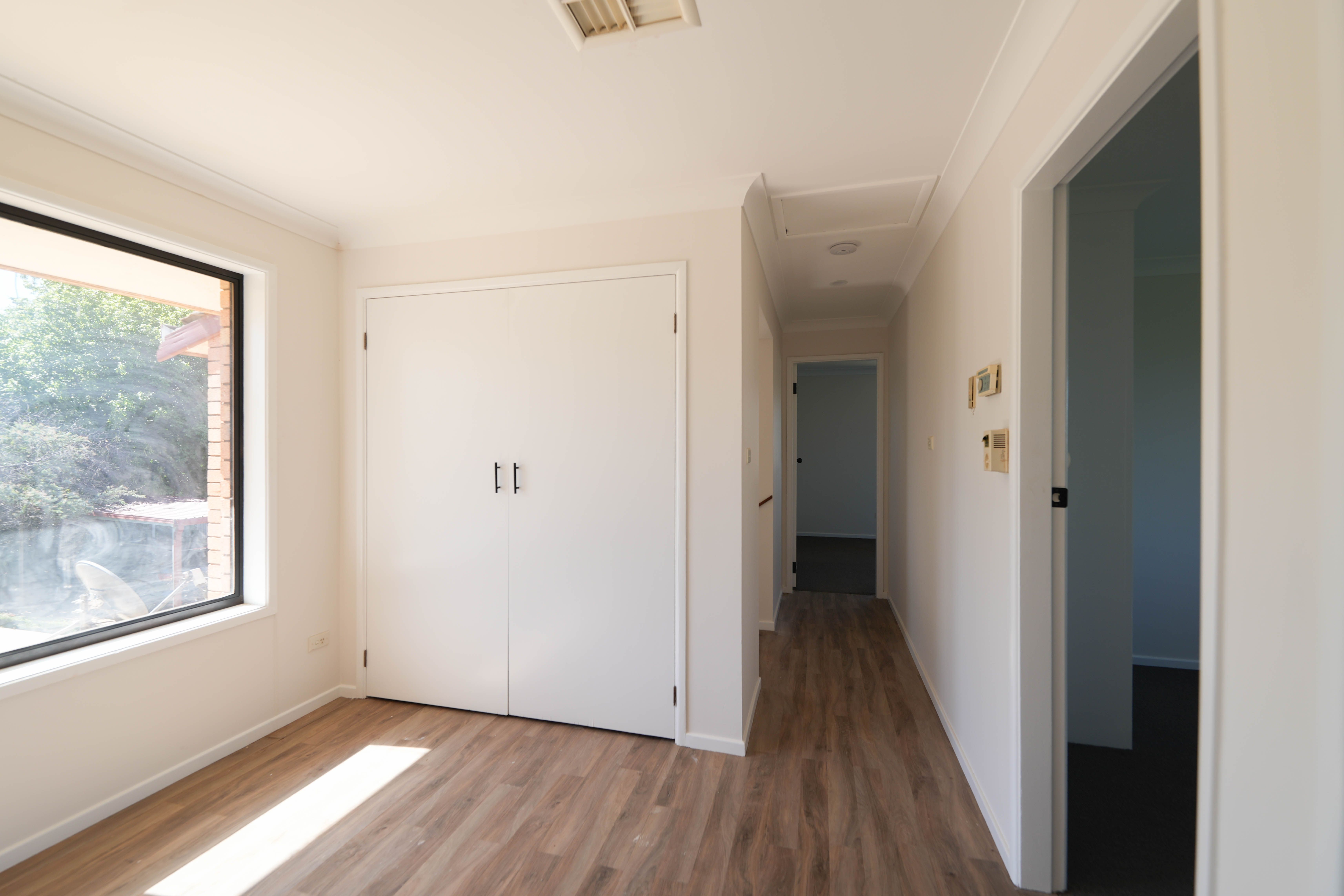 10 Bowditch Crescent — photo 15 of 17