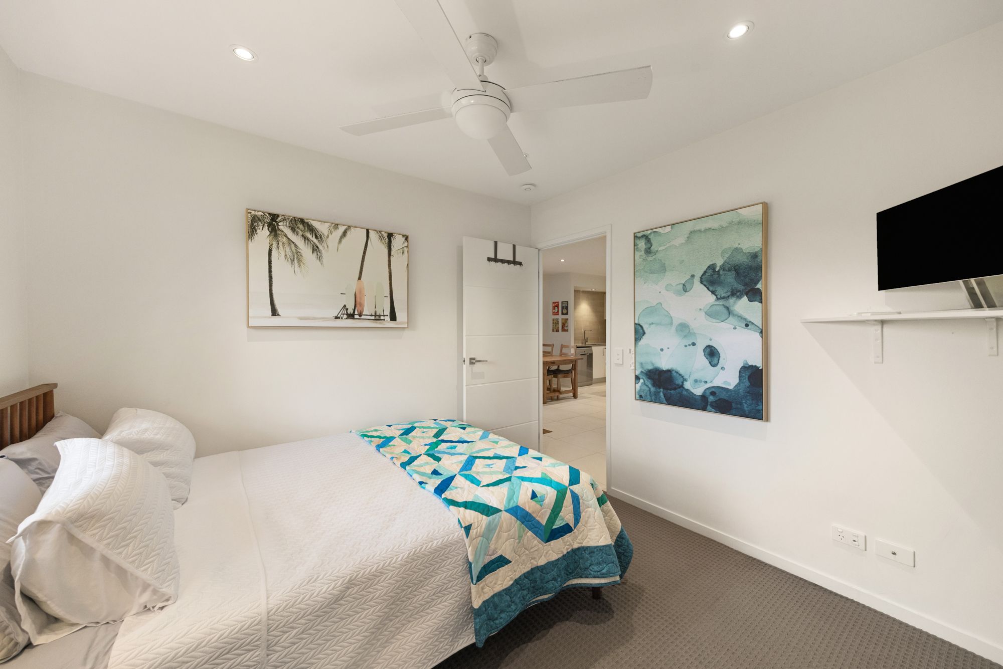 8/2 Little Bennett Street — photo 10 of 13