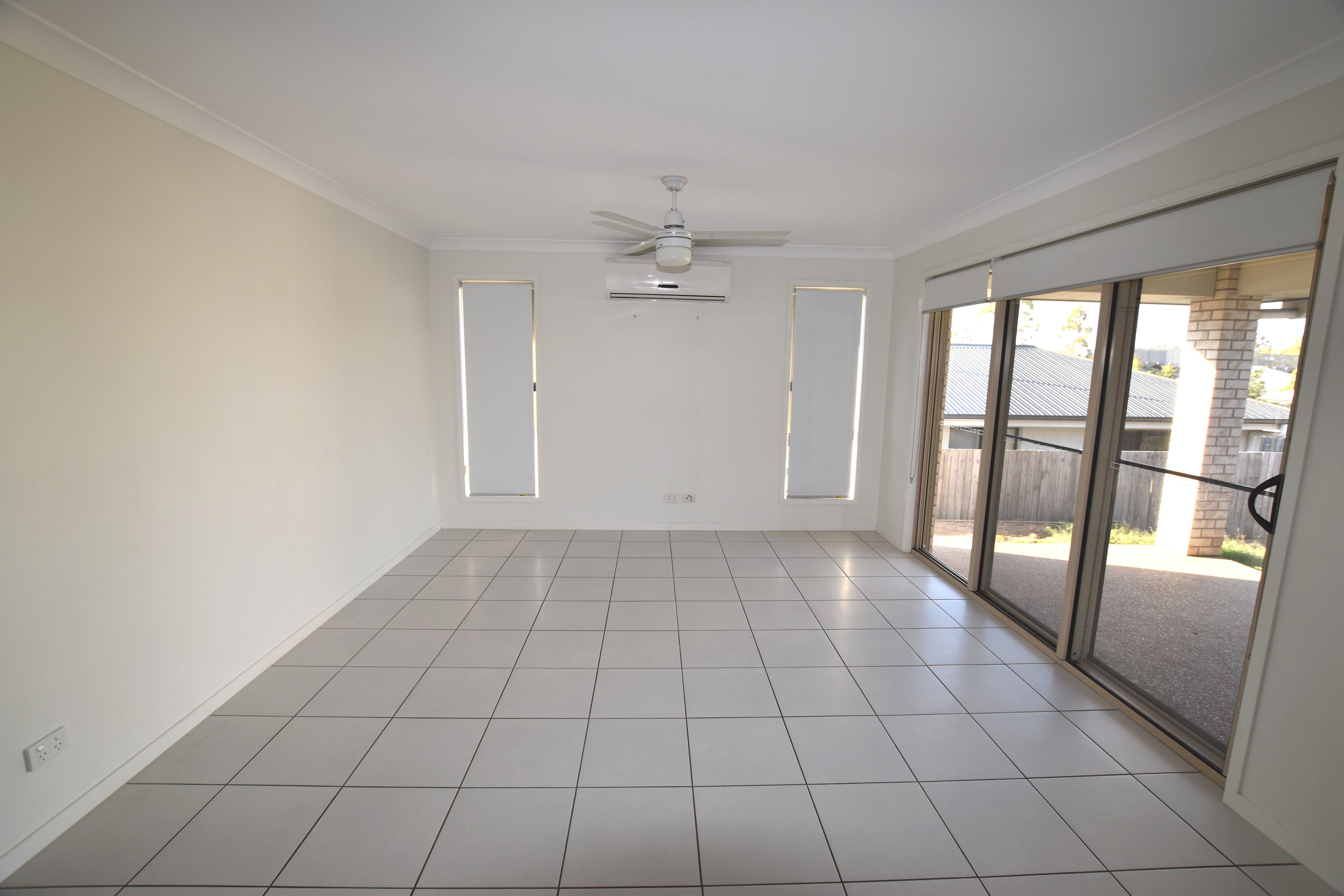 10 Takoko Place, Kirkwood, QLD 4680