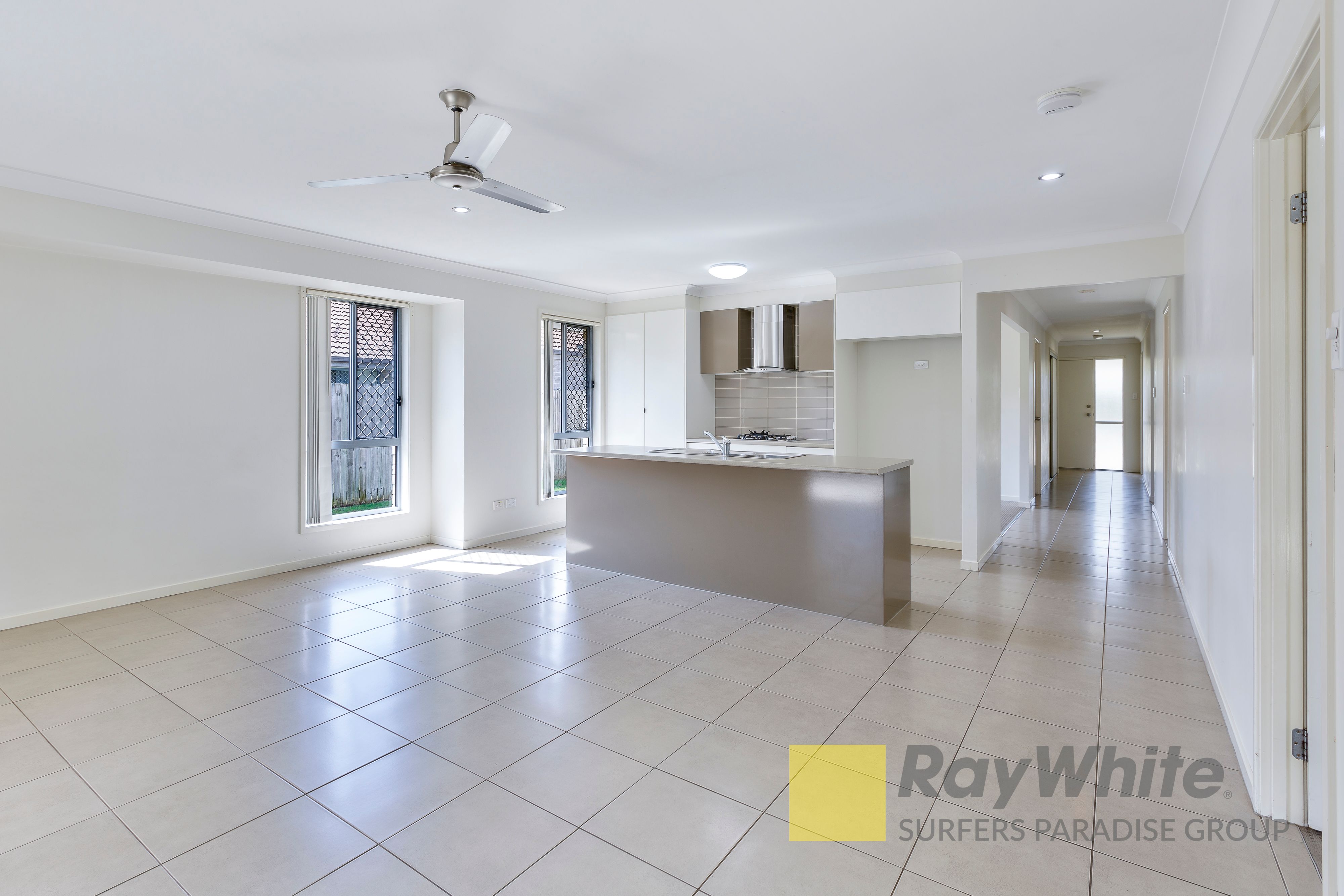 2 DENMAN Drive, Bundamba, QLD 4304