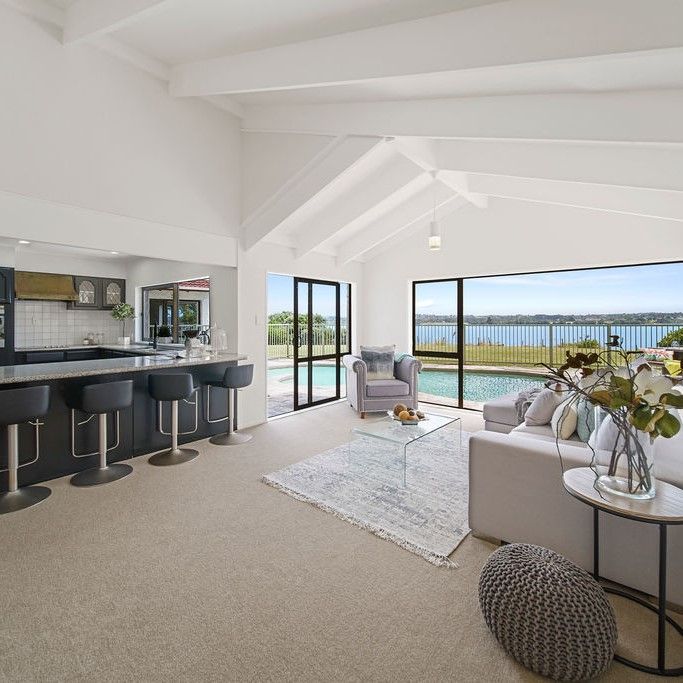 33 William Bryan Drive, Half Moon Bay, Manukau City