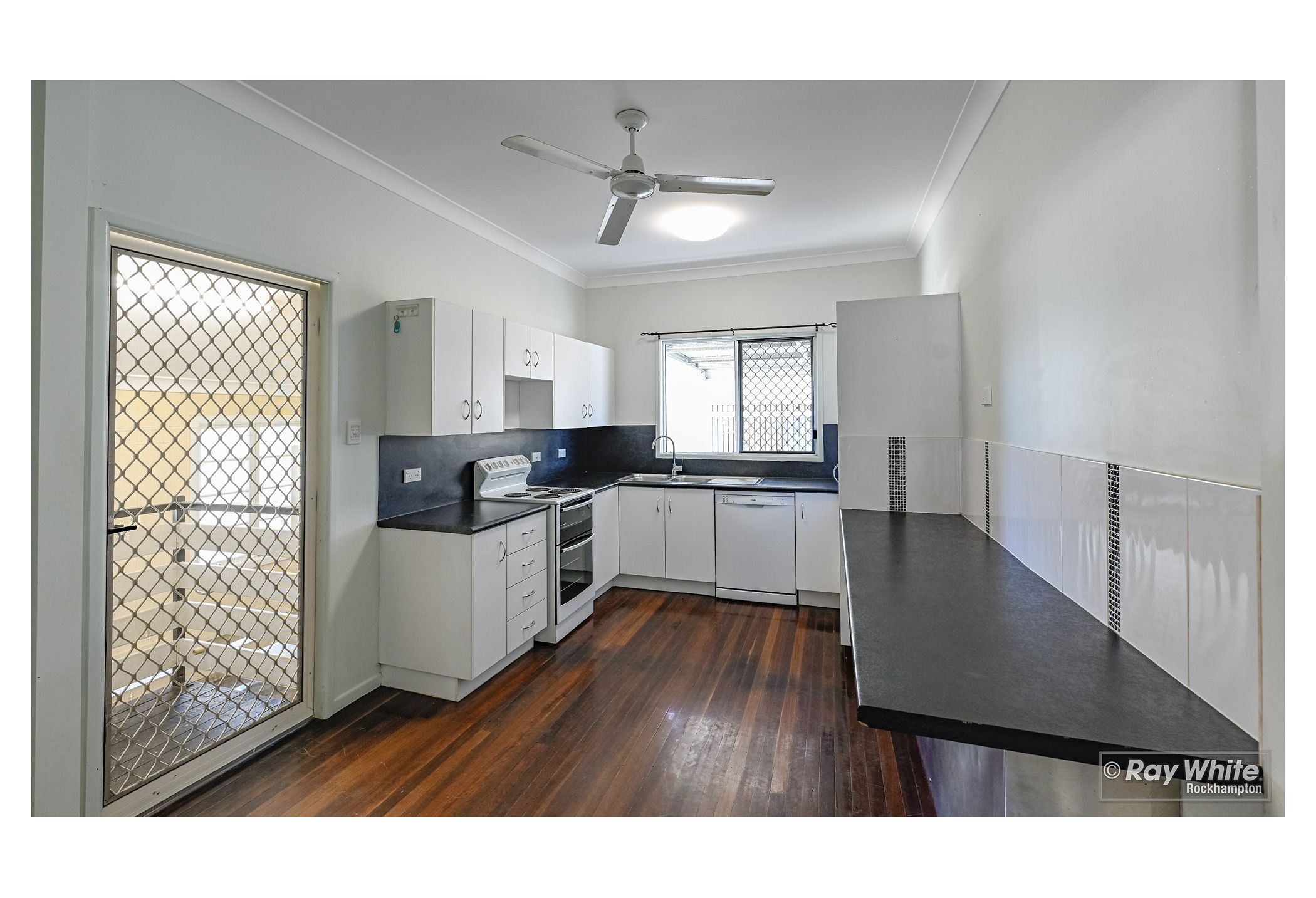 148 Elphinstone Street, Berserker, QLD 4701