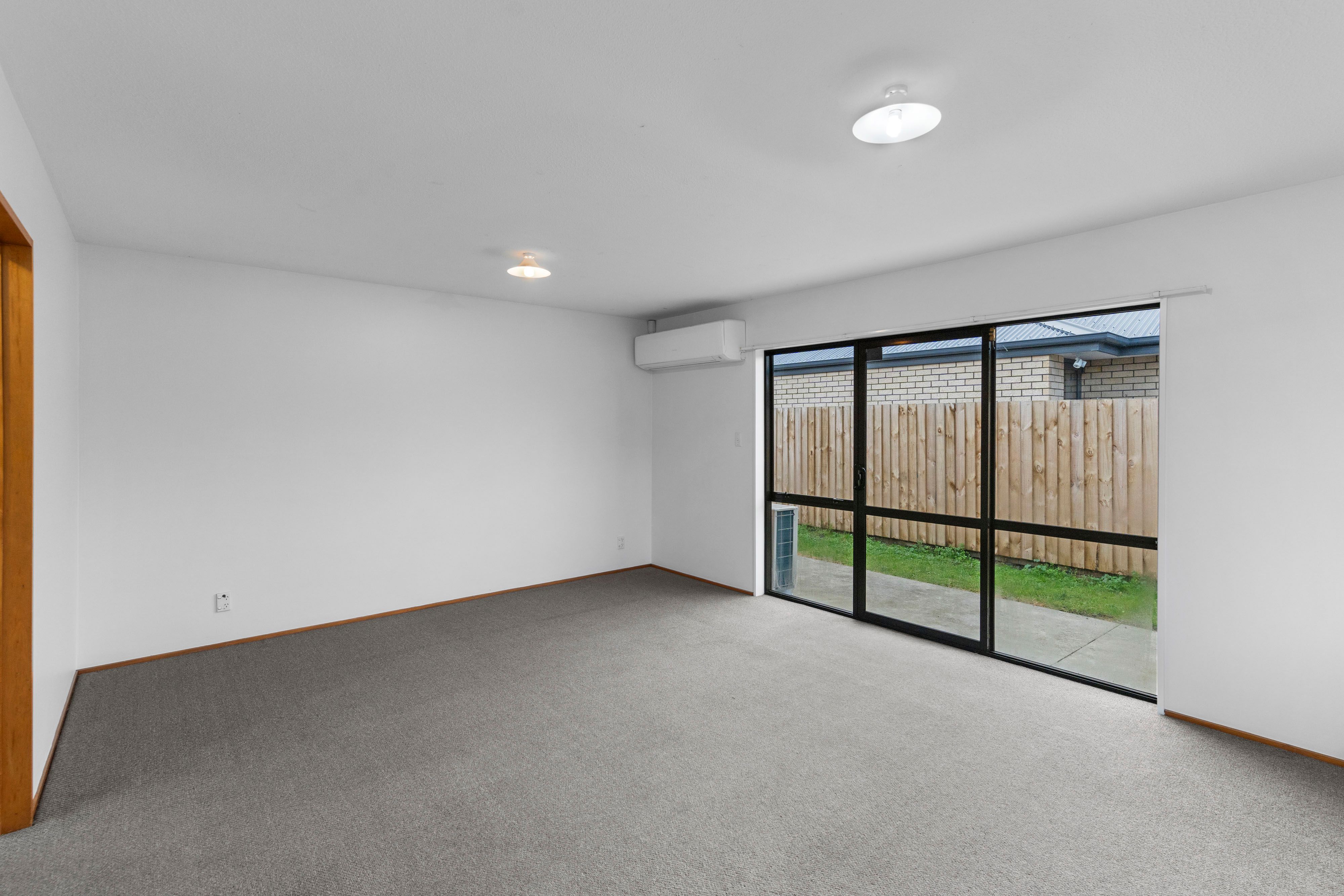 2/517 Hereford Street, Linwood, Christchurch City