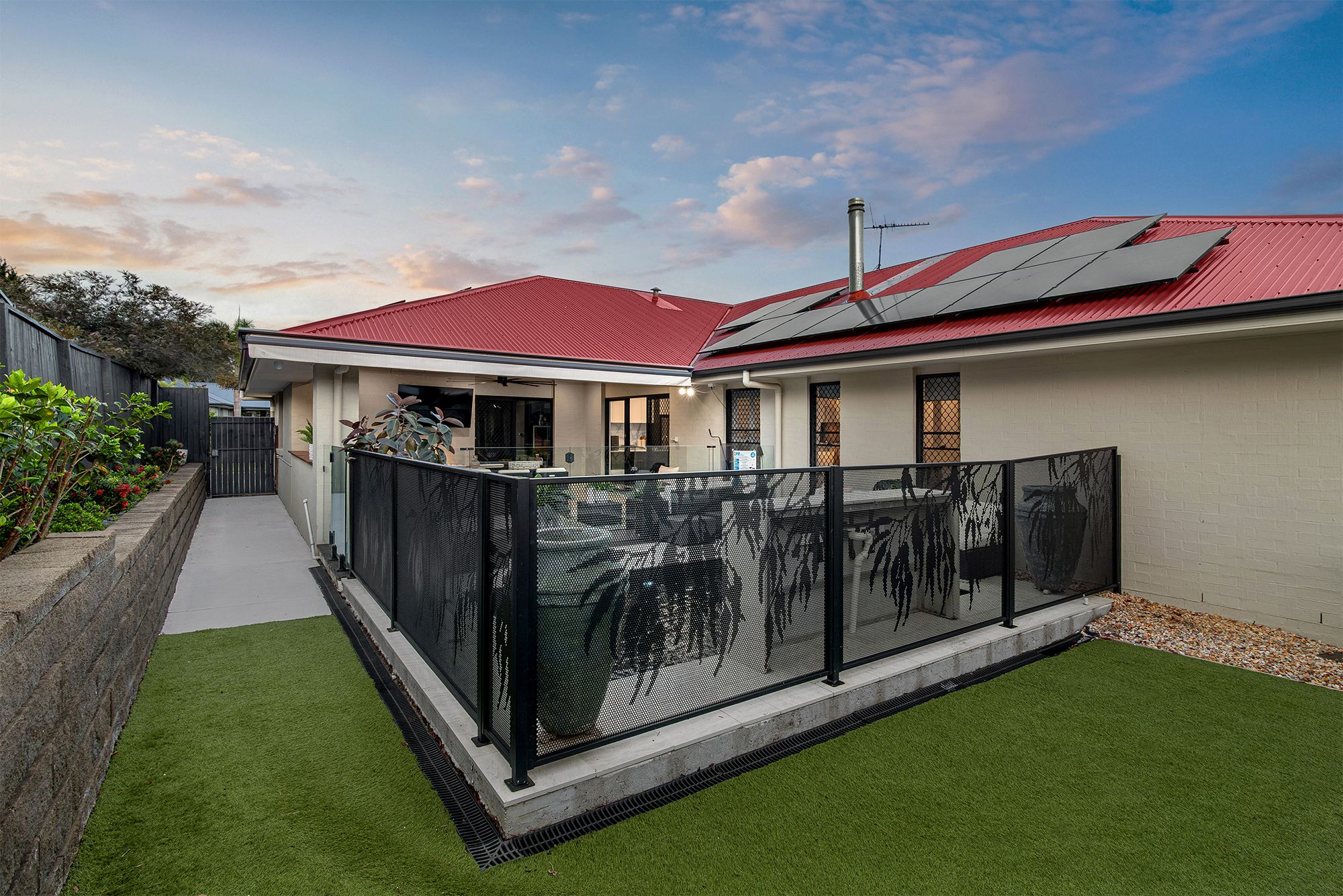4 King Parrot Close — photo 24 of 27