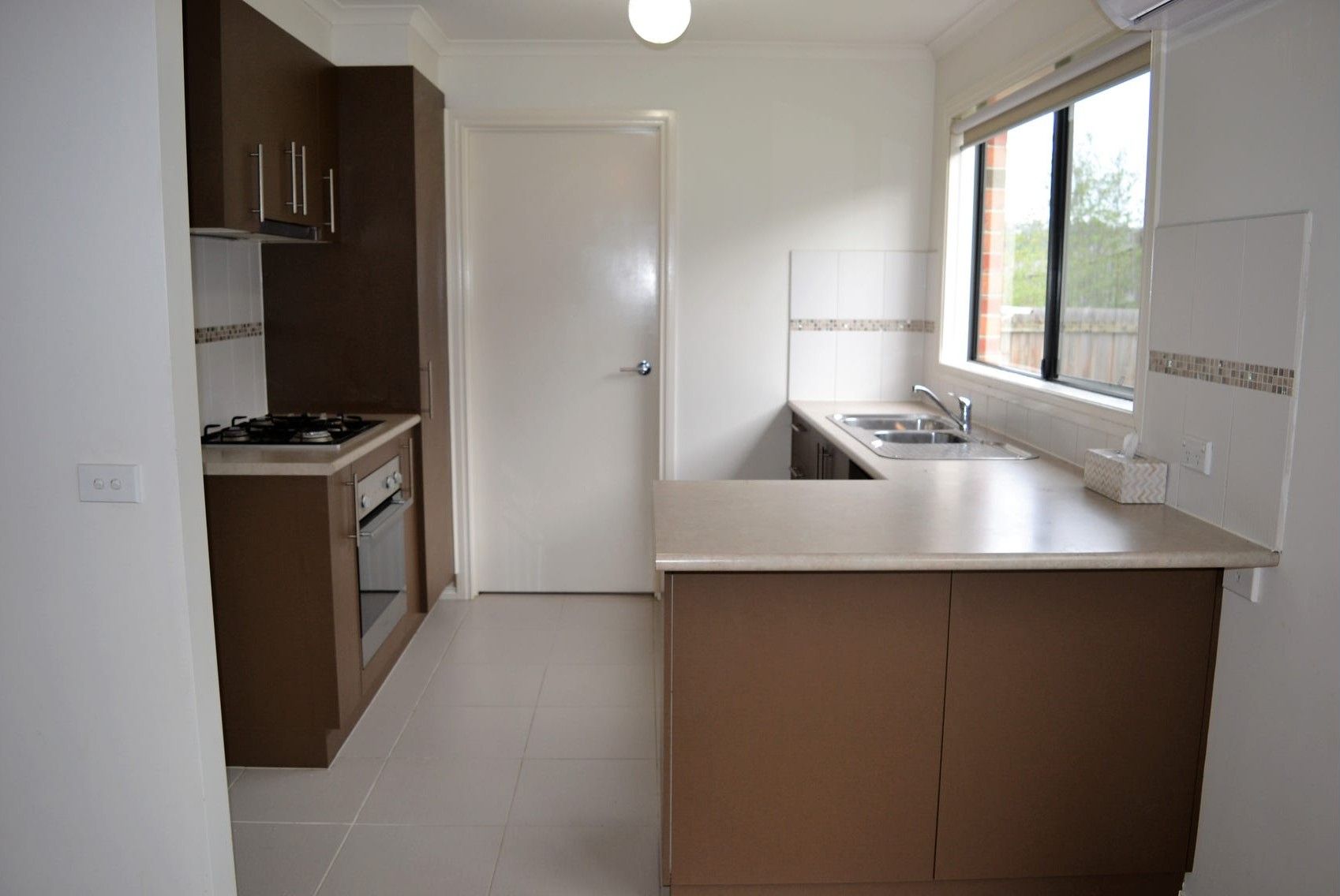 8/107 Army Road, Pakenham, VIC 3810