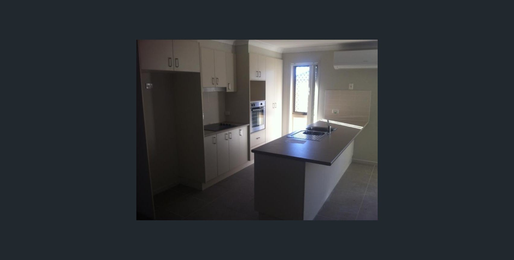 3 Montecarlo Close, Loganlea, QLD 4131