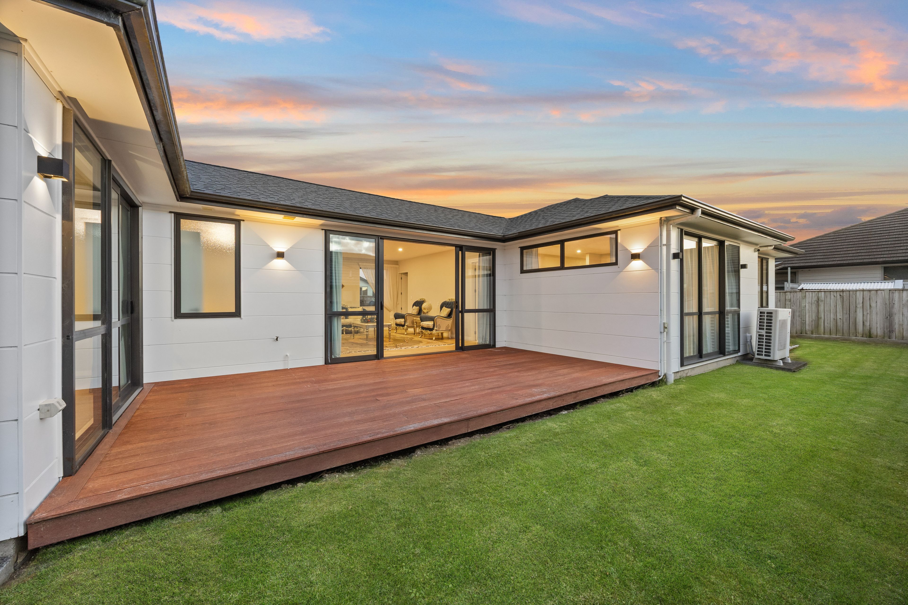 2 Walter Ruddock Avenue, Huapai, Rodney