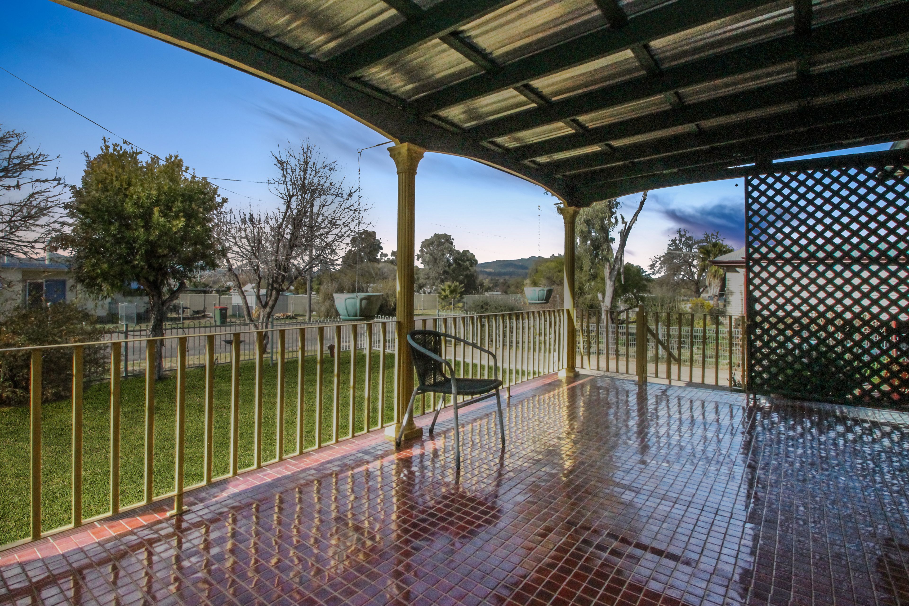 6 Centre Street, Quirindi, NSW 2343 - Sold House - Ray 