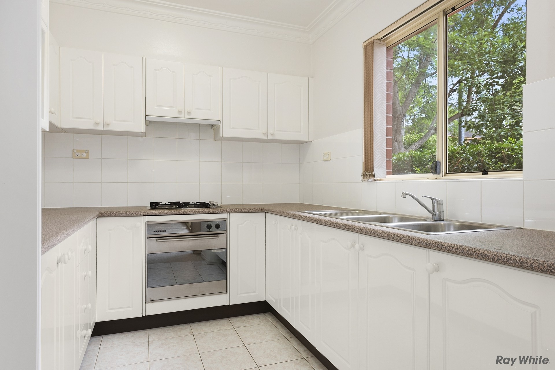 8/16-18 Muriel Street, Hornsby, NSW 2077