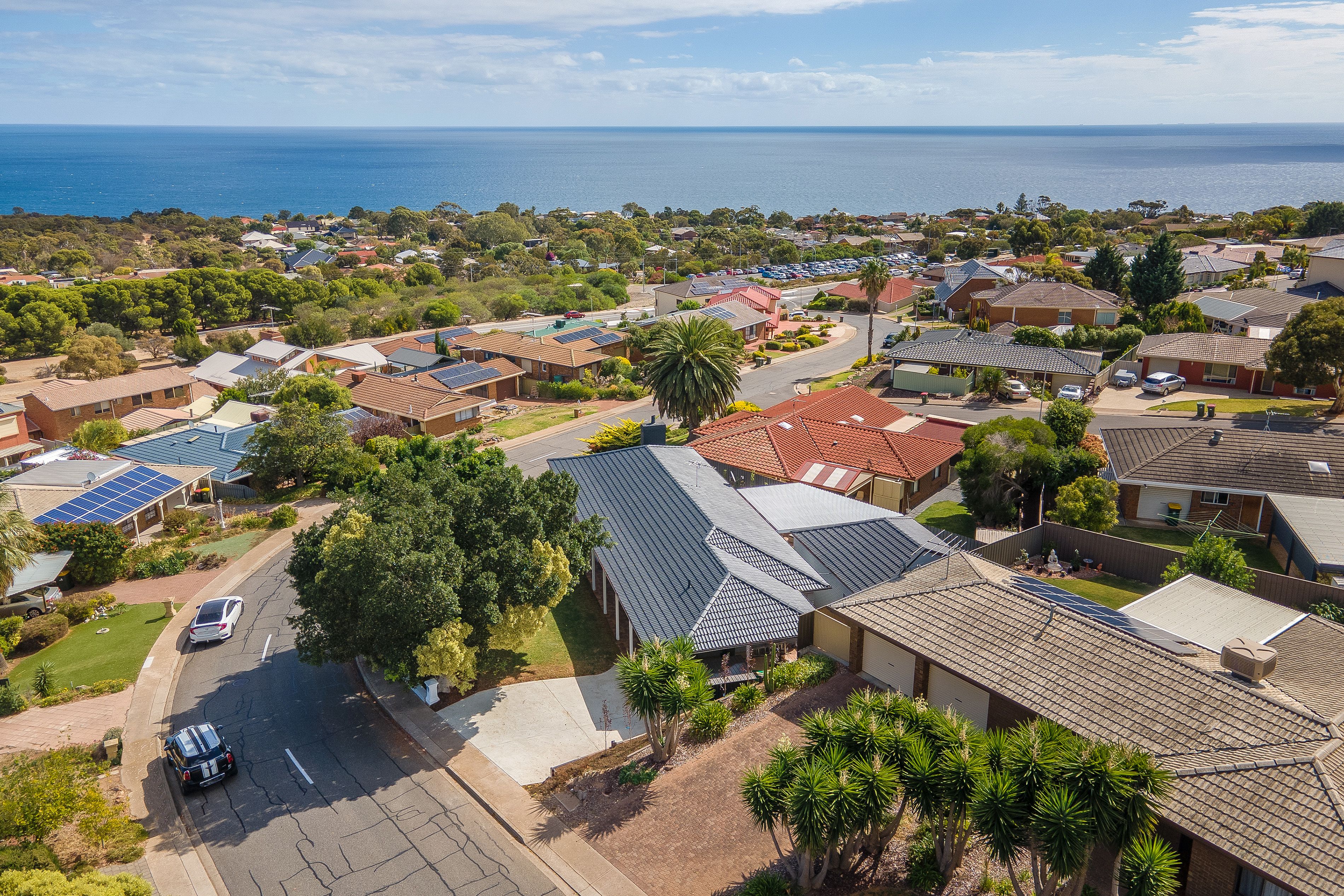 12 Yarromie Street, Hallett Cove, SA 5158