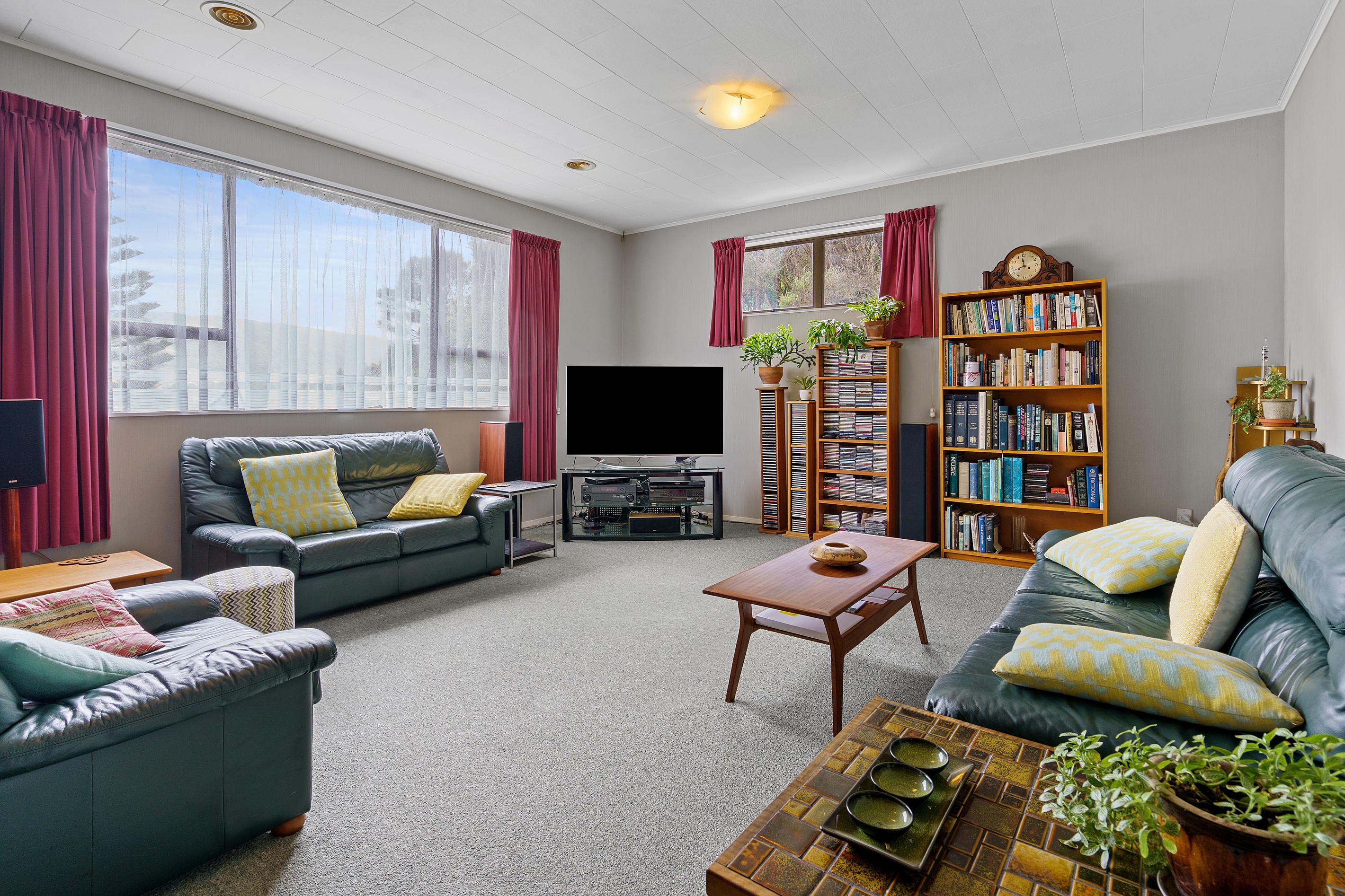 35 James Grove, Stokes Valley, Lower Hutt City