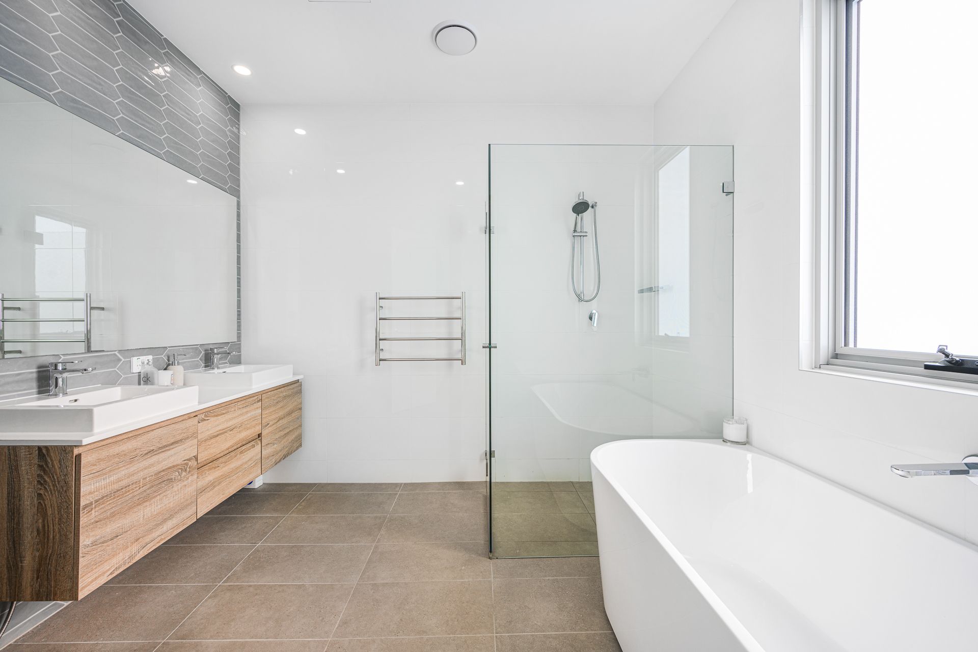 5/12 Newhaven Place — photo 6 of 12