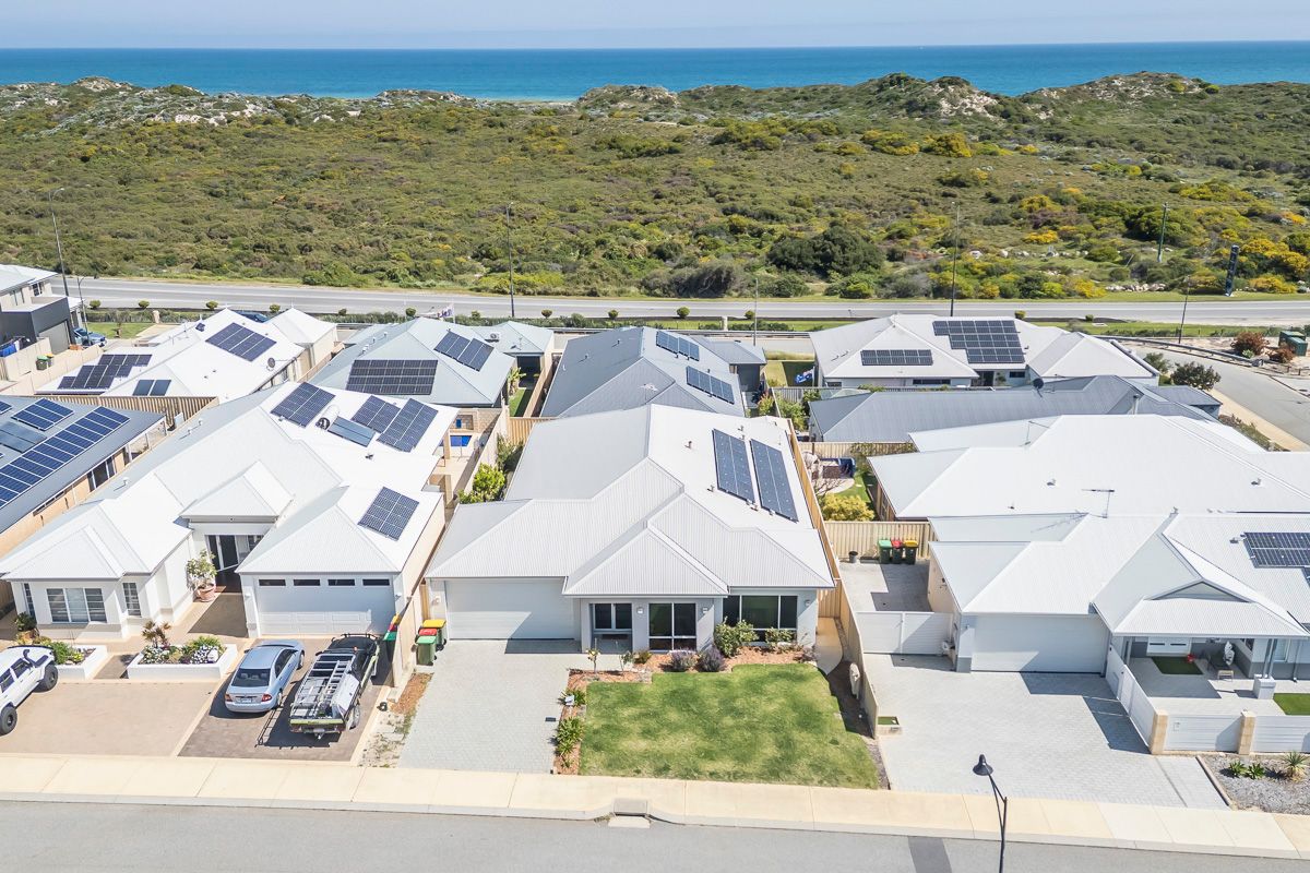 9 Ashmore Avenue, Two Rocks, WA 6037