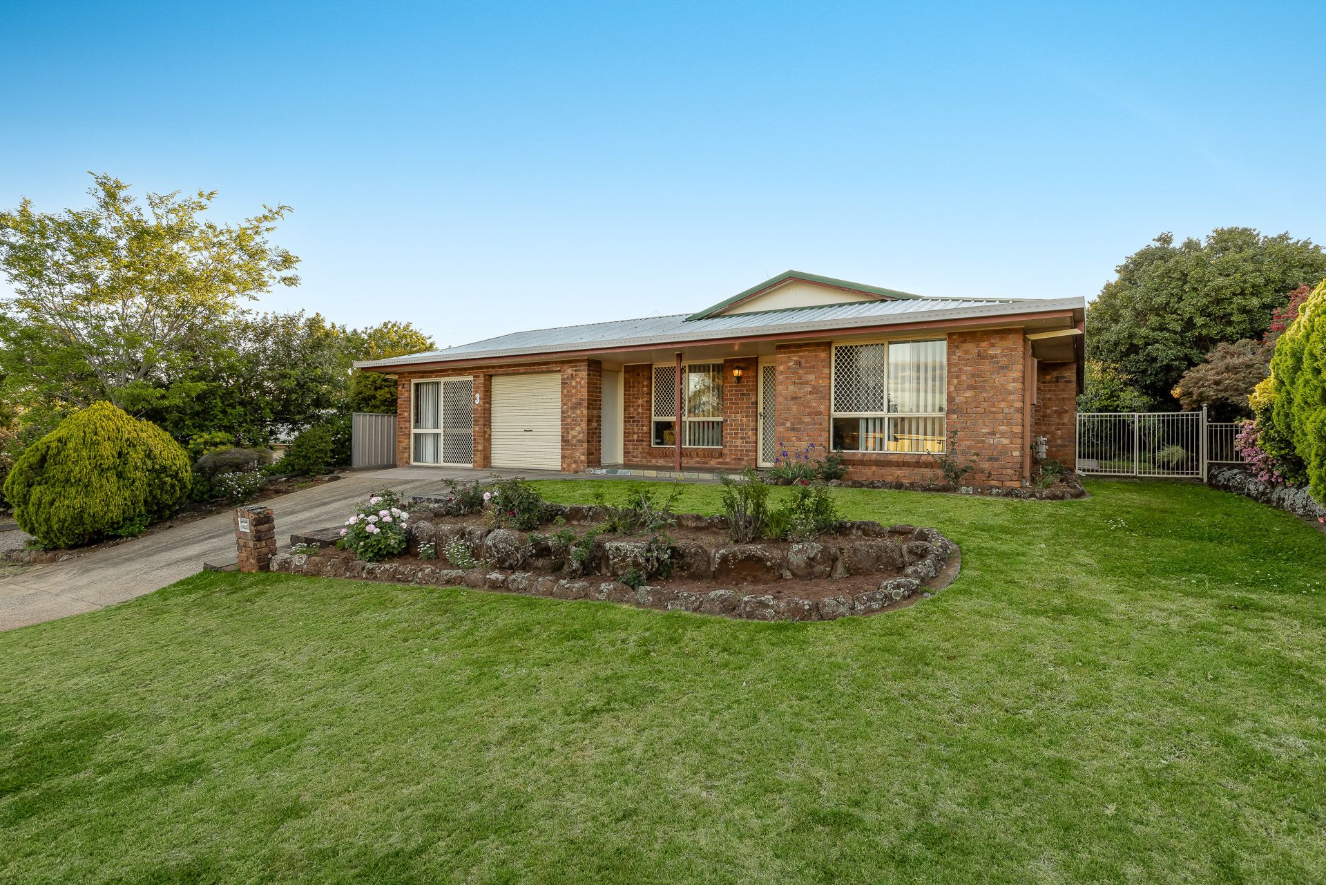 3 Moore Crescent, Wilsonton, QLD 4350 Sold House Ray White Toowoomba