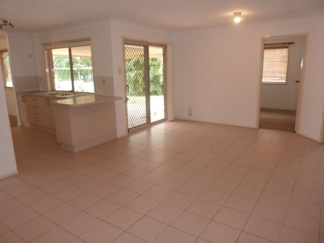 54 Nardie Street, Eight Mile Plains, QLD 4113