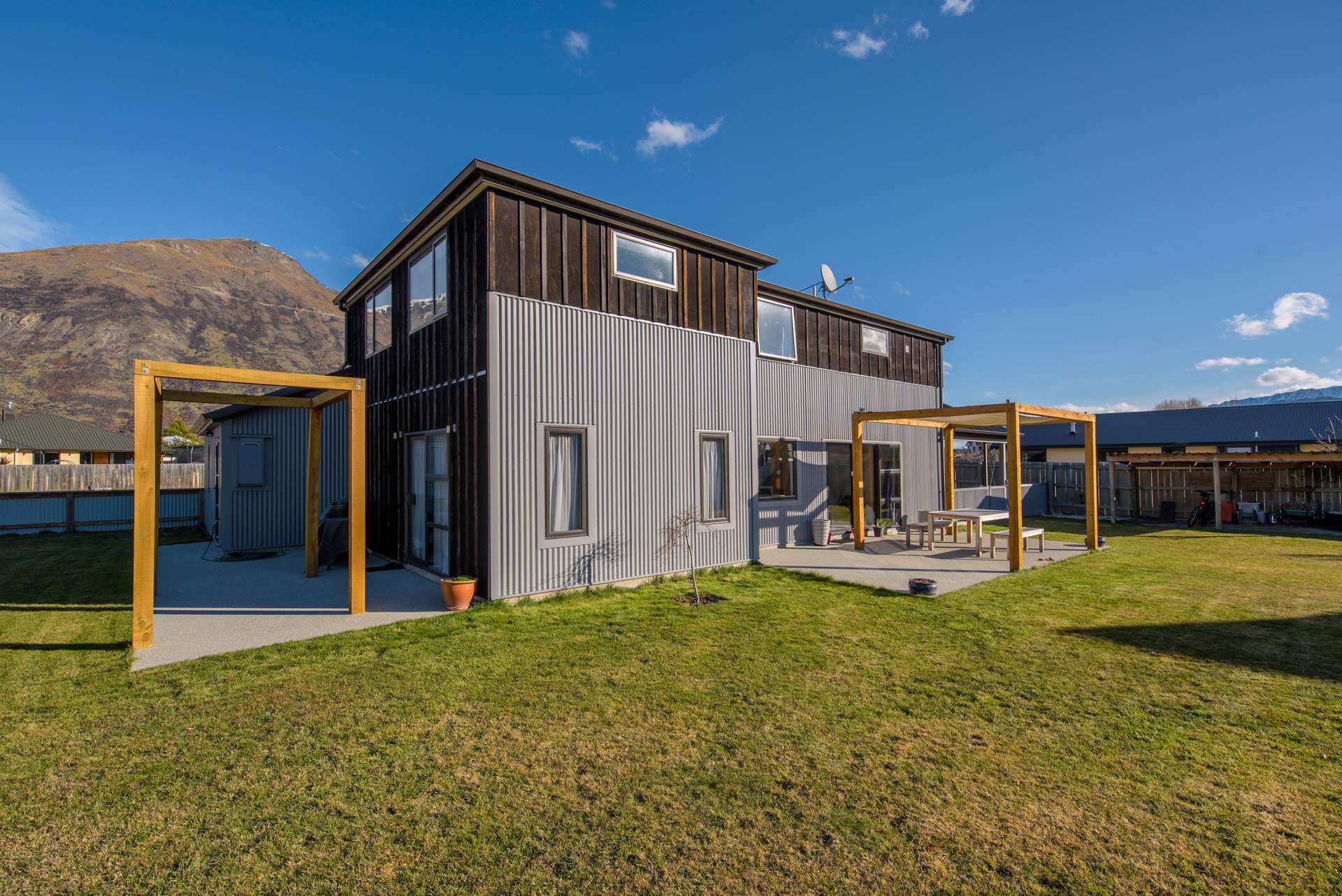 13 Coburn Place, Lake Hayes Estate, Queenstown Lakes District Real