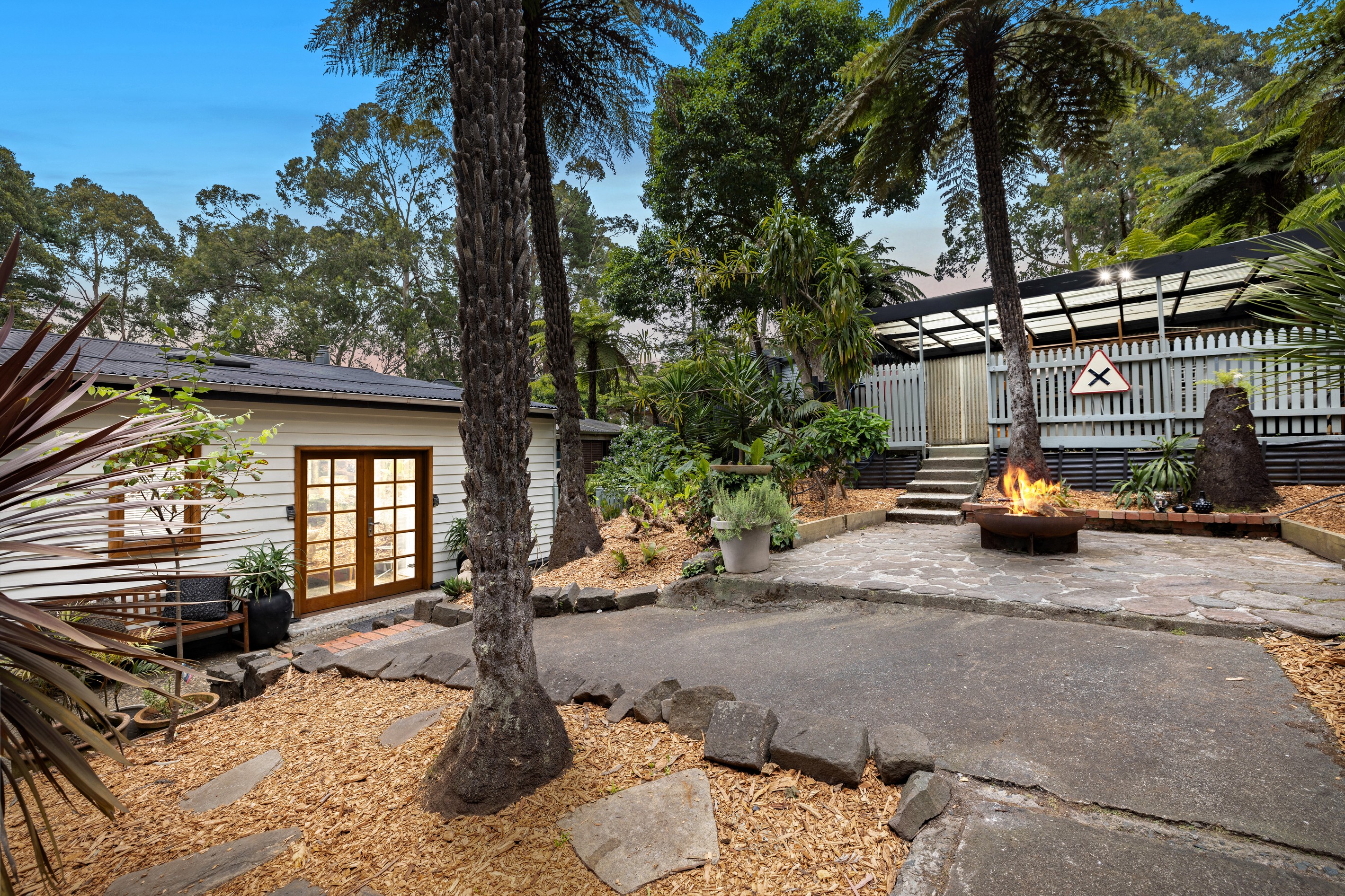 2 Grandview Crescent, Tecoma, VIC 3160