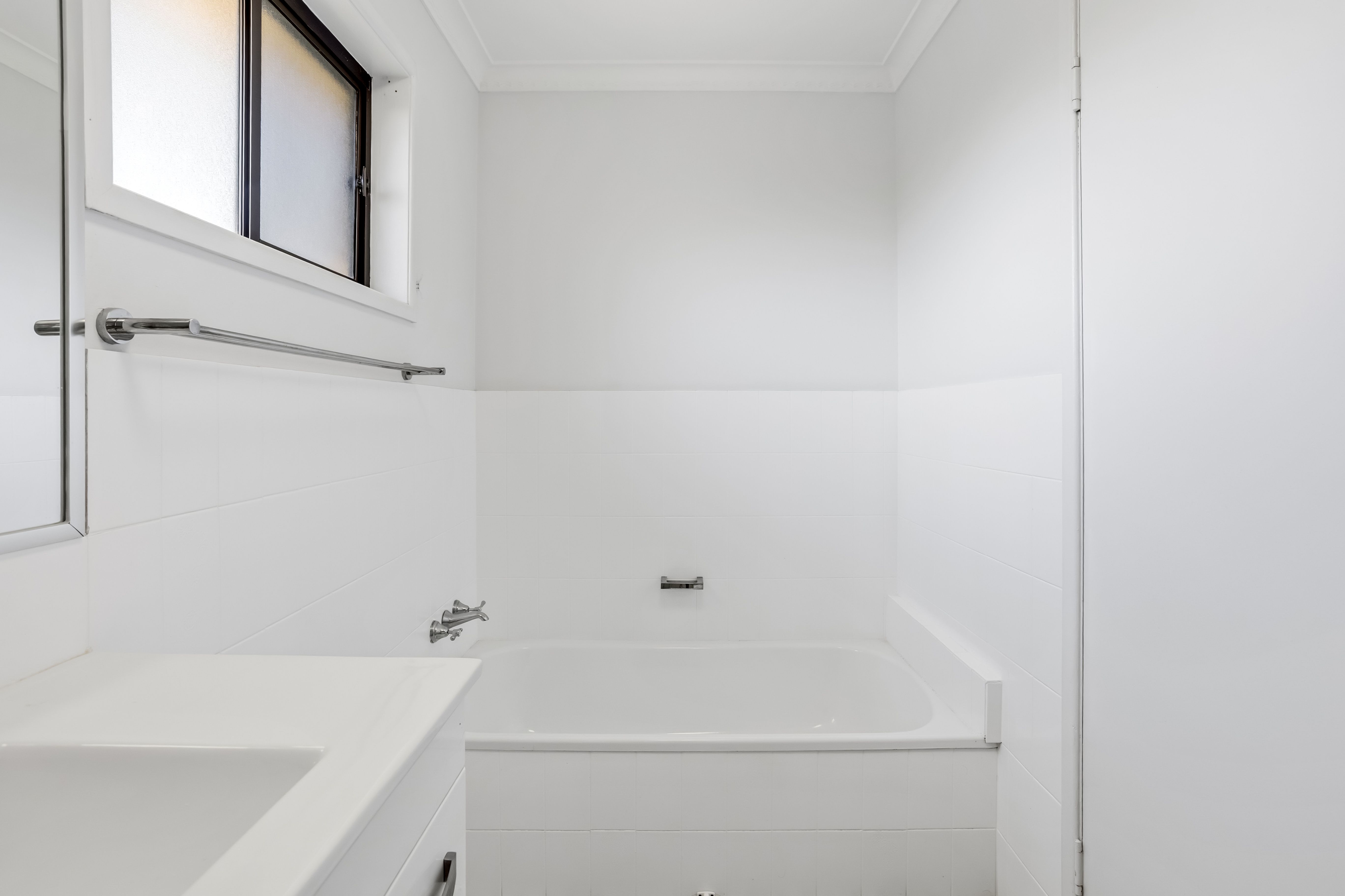 5/96 Oxley Avenue — photo 7 of 12