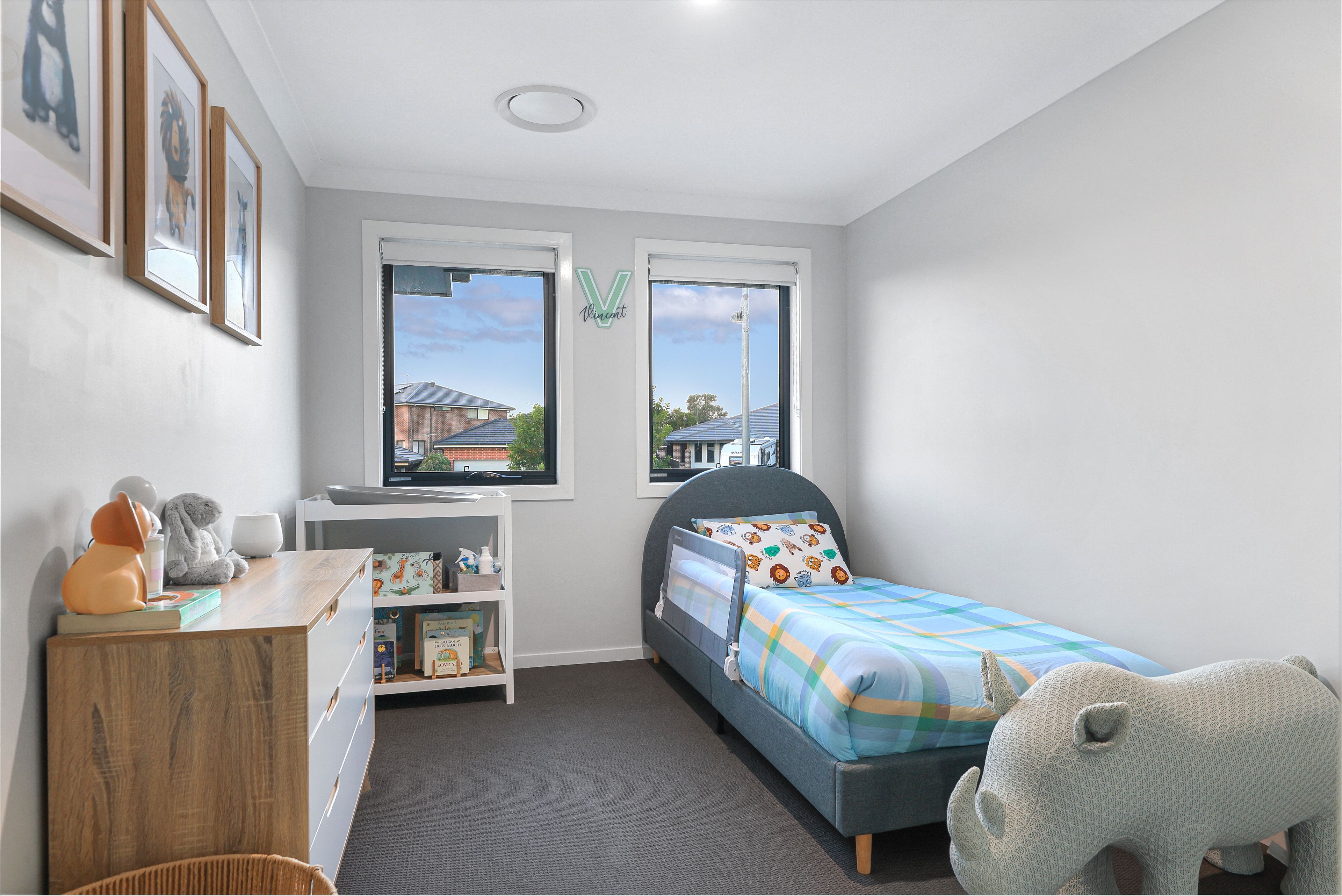 18 Woodgrove Place, Glenmore Park, NSW