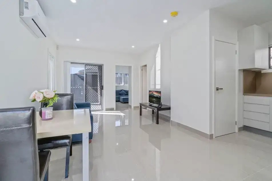 9 Rich Way, Spring Farm, NSW 2570