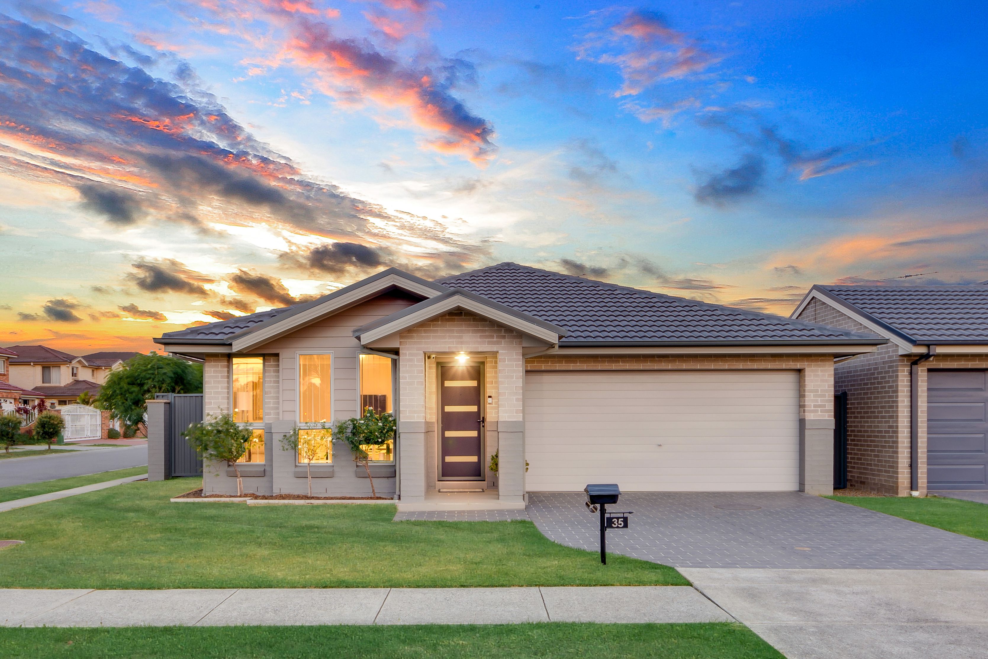35 Maple Road, Casula, NSW 2170