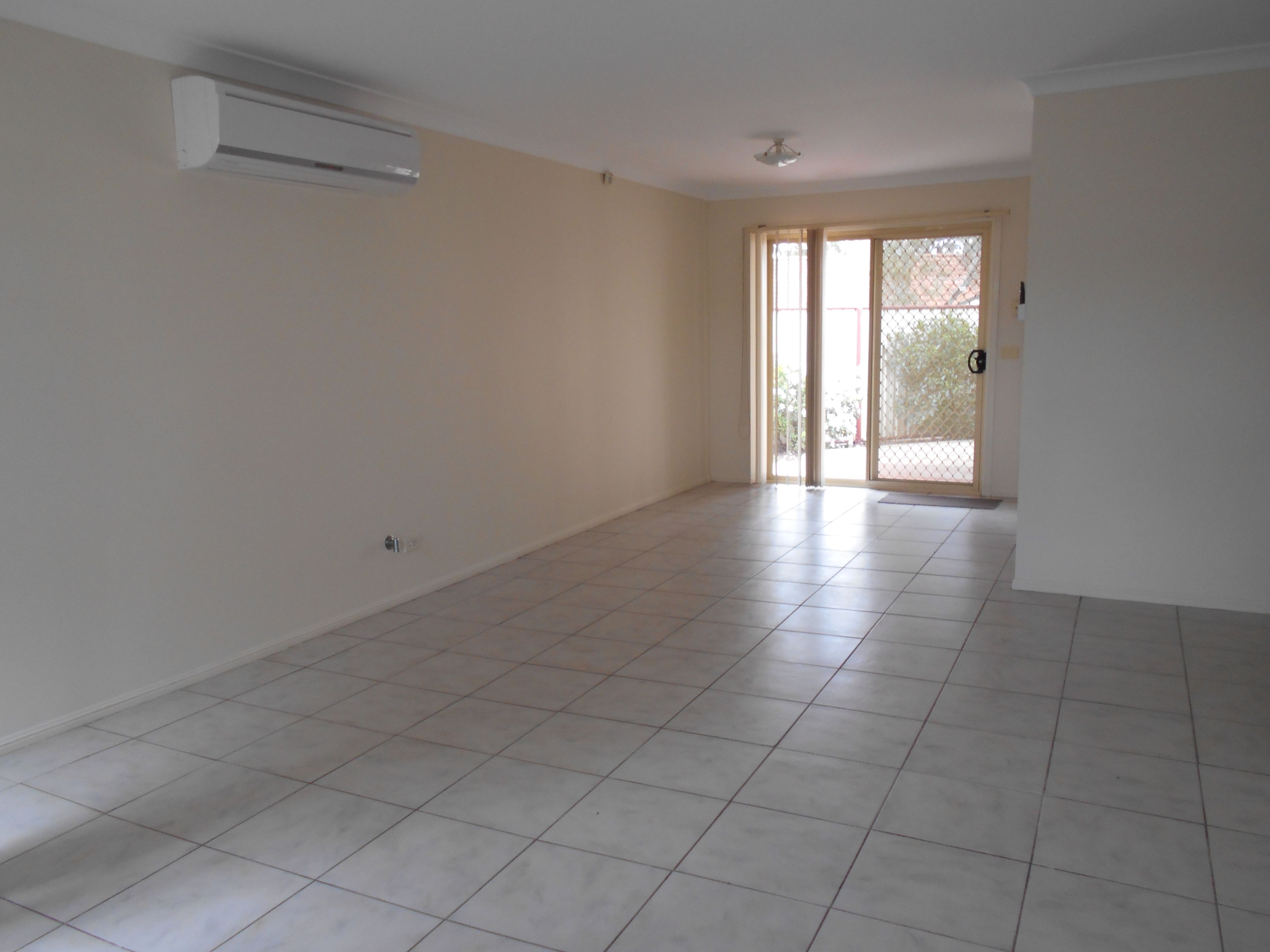 8/53 Fitzgerald Avenue, Edensor Park, NSW 2176