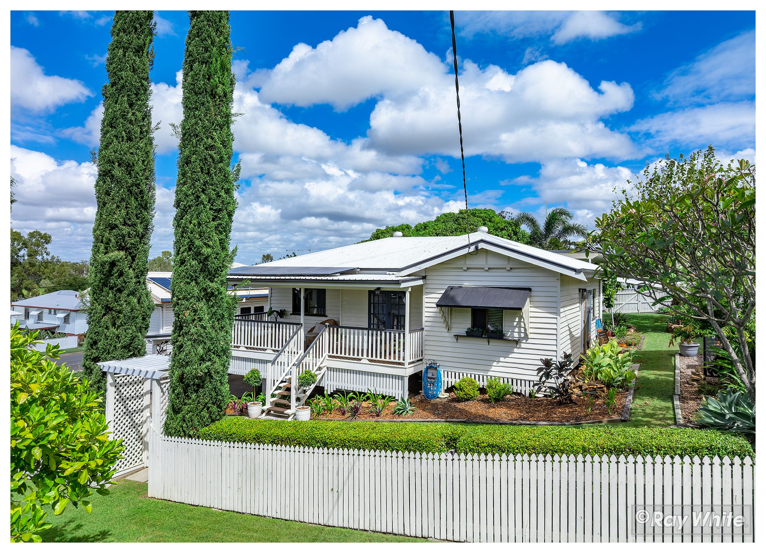 18 Cairns Street, The Range QLD 4700