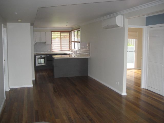 13 Sealand Road, Fishing Point, NSW 2283