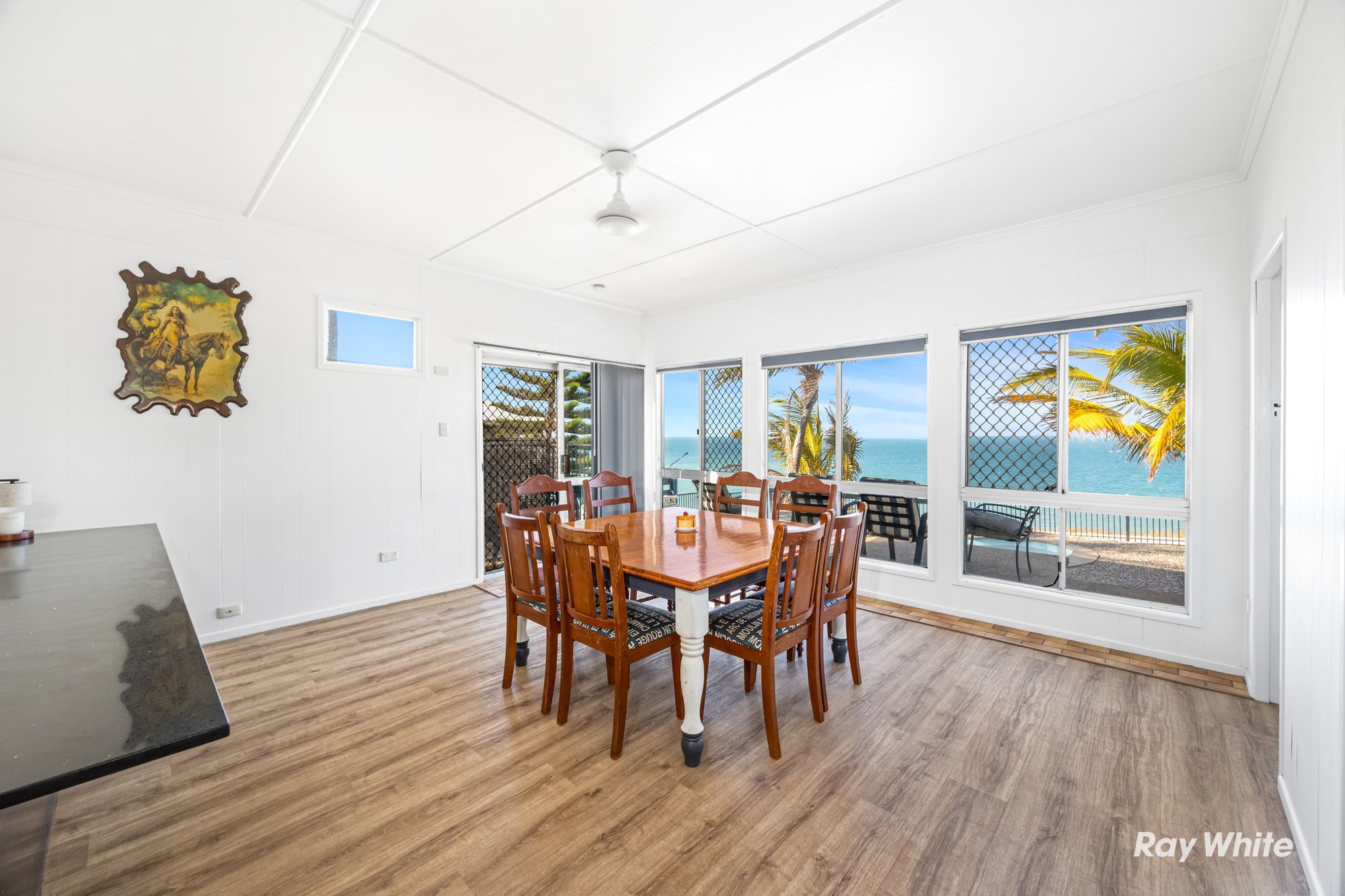 108 Matthew Flinders Drive — photo 3 of 22