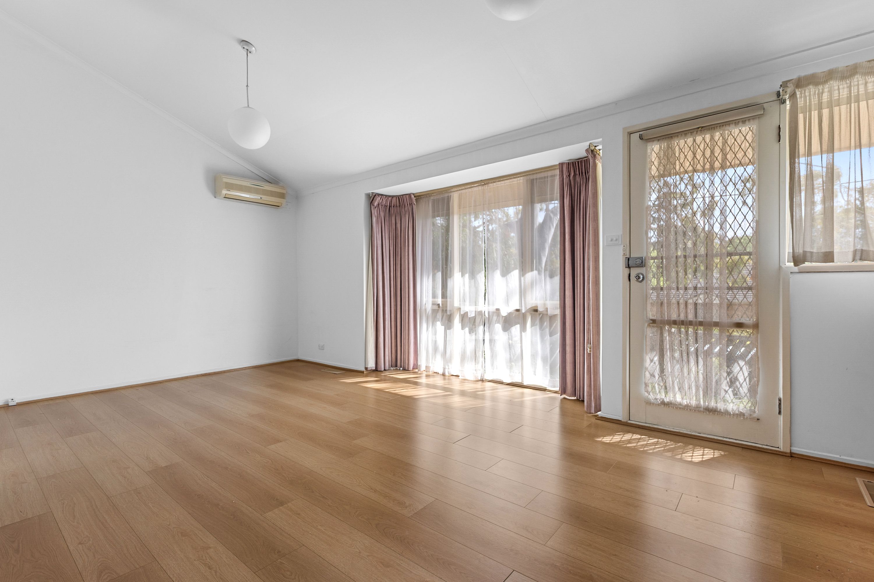 1/2 Gwynne Street, Mount Waverley, VIC 3149