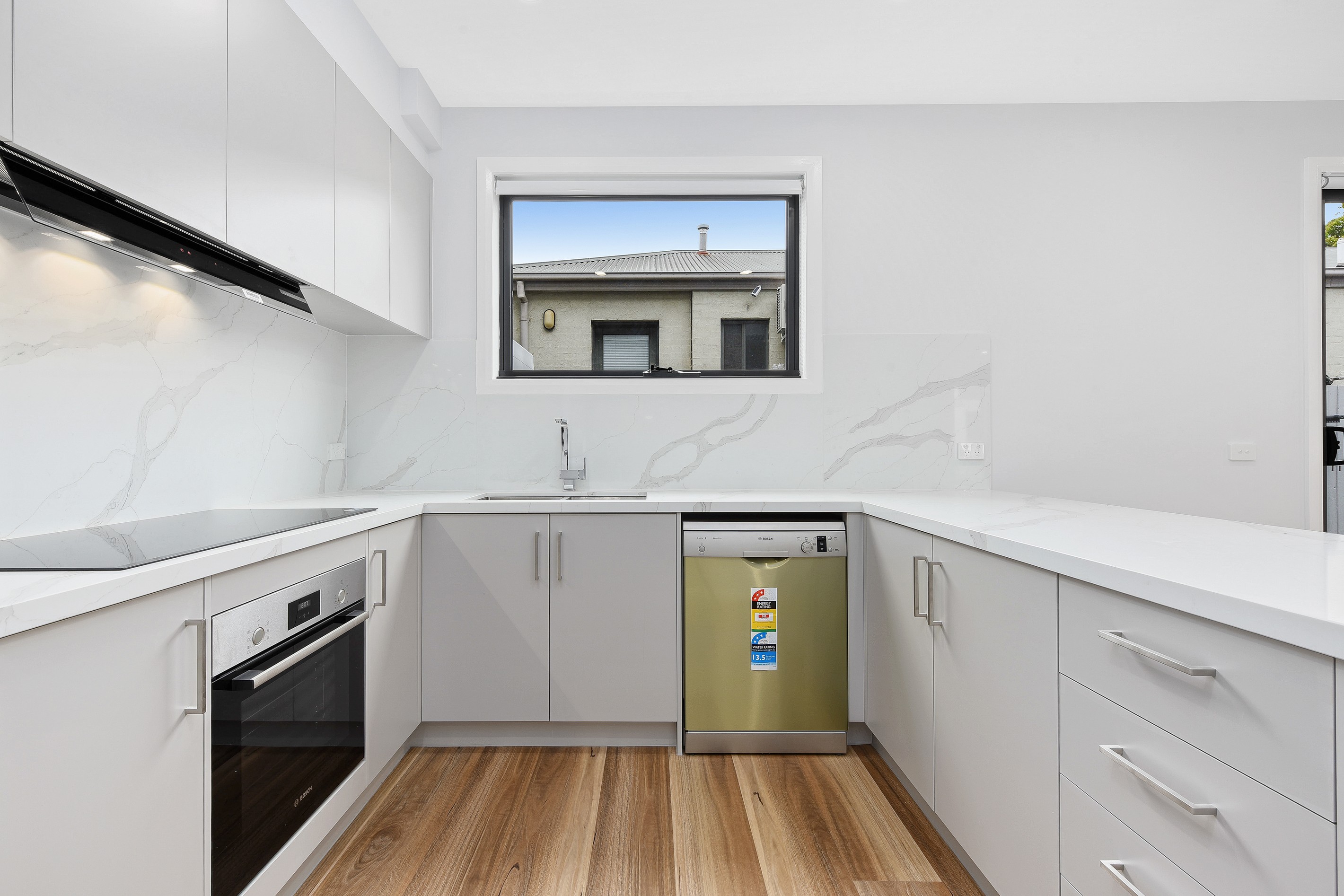 1A Bruton Avenue, Cheltenham, VIC 3192